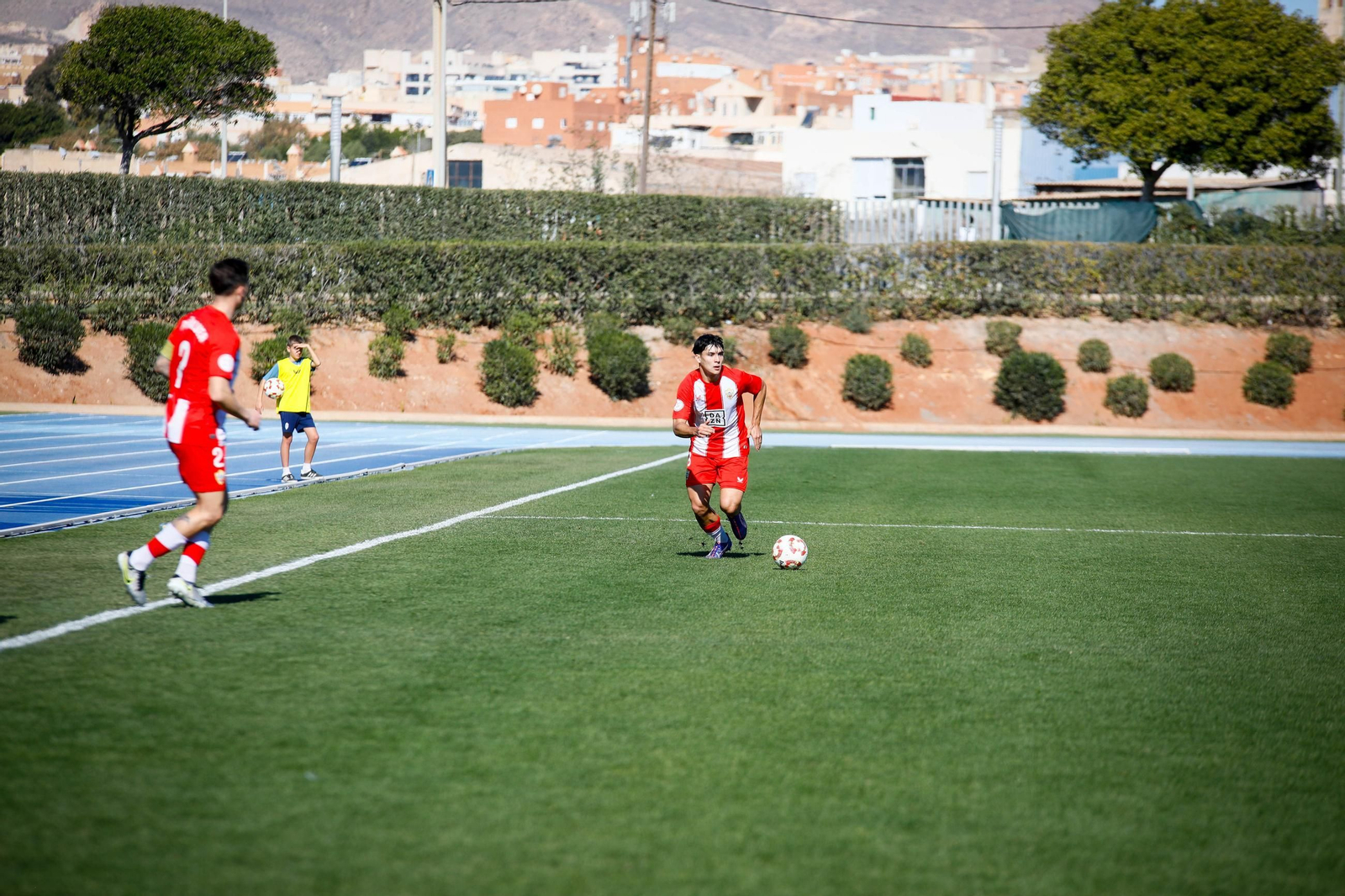 Las imágenes de Segunda RFEF entre Almeria B y recreativo de Granada