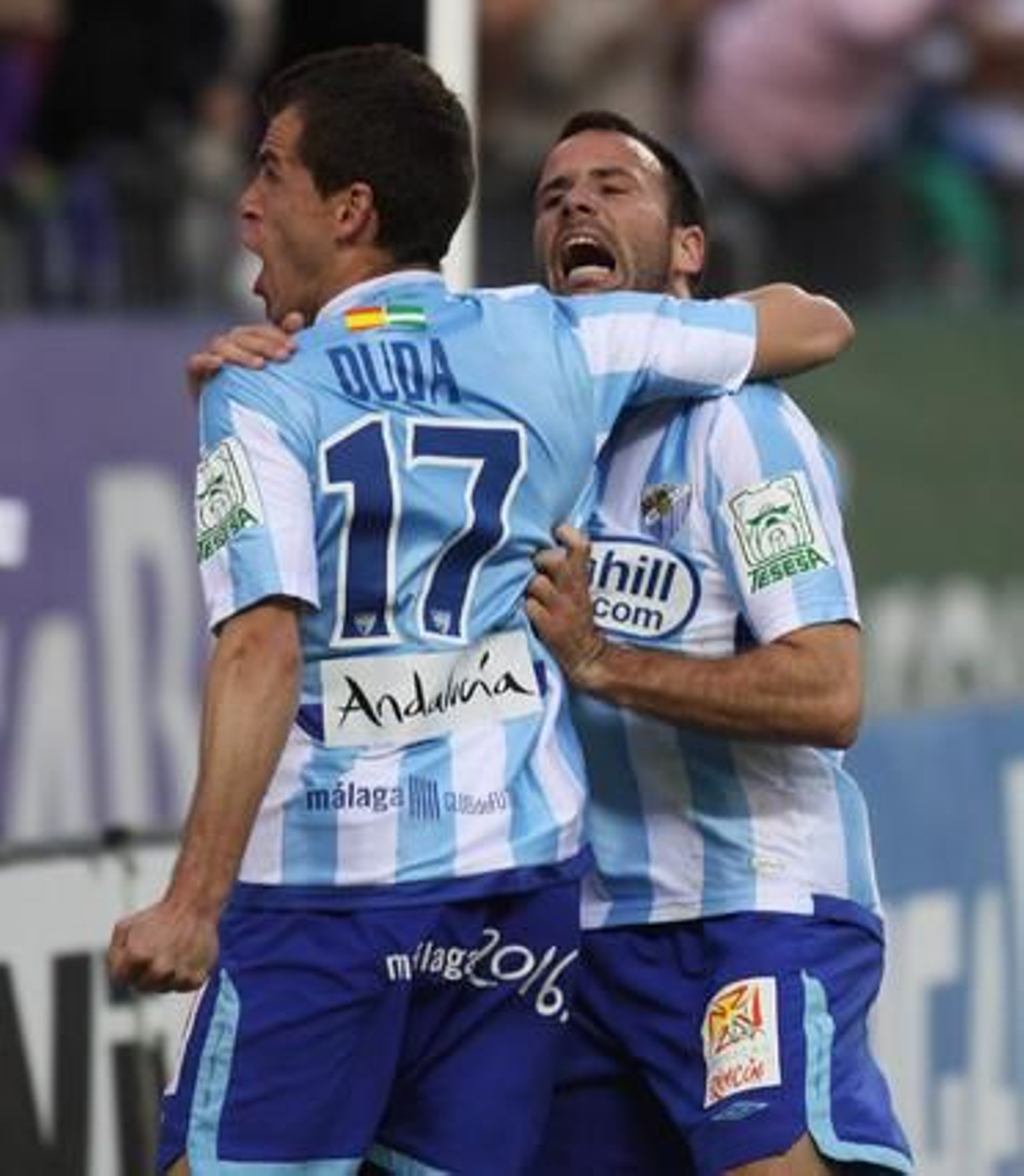 Apoño celebra con rabia el gol del Málaga. / Migue Fernández