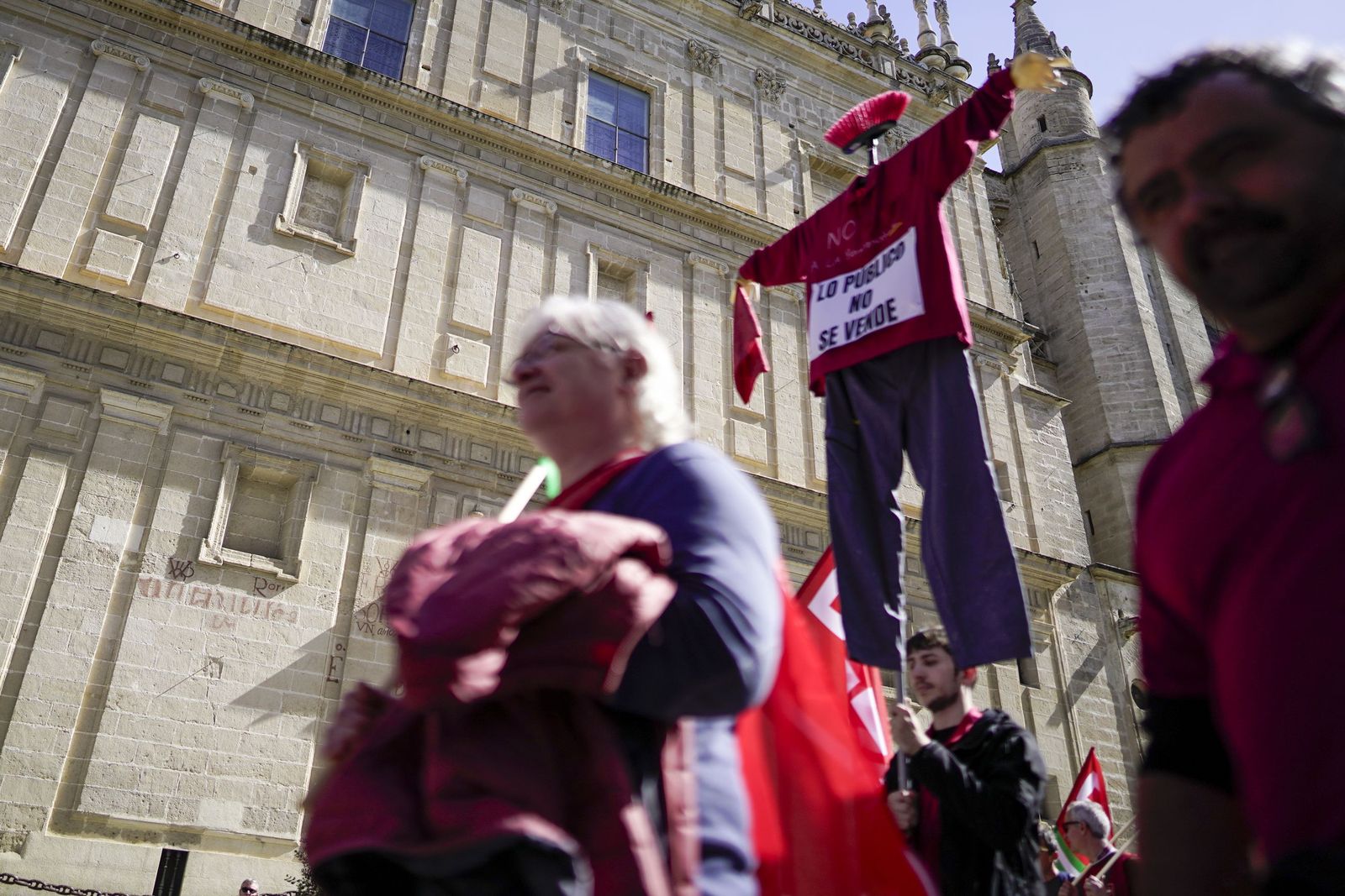 La manifestación de empleados municipales, en imágenes