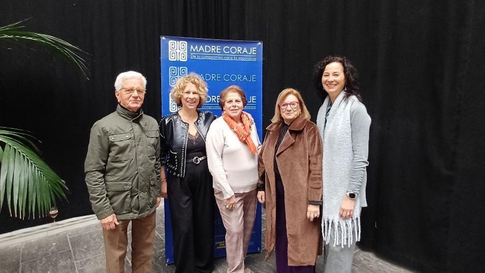 Pepe Macías, María de Sobrino, Carmen Vallejo, Toñi Ortiz de Galisteo y Susana Vega