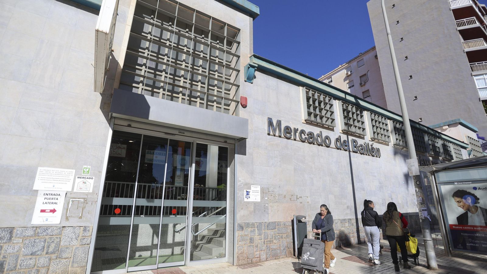 El Mercado de Bailén, emblema del barrio.