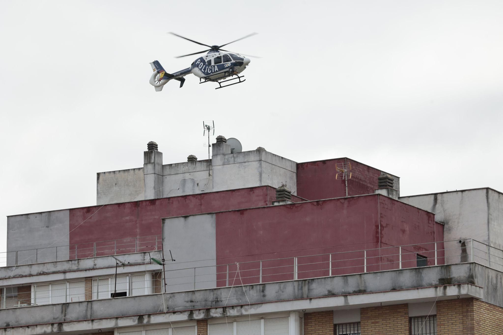 La nueva operación de la Policía Nacional en las Tres Mil Viviendas, en imágenes