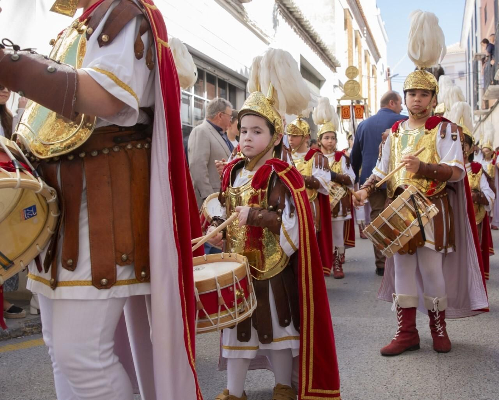 Domingo de Ramos en Montilla: La procesión de la Borriquita, en imágenes