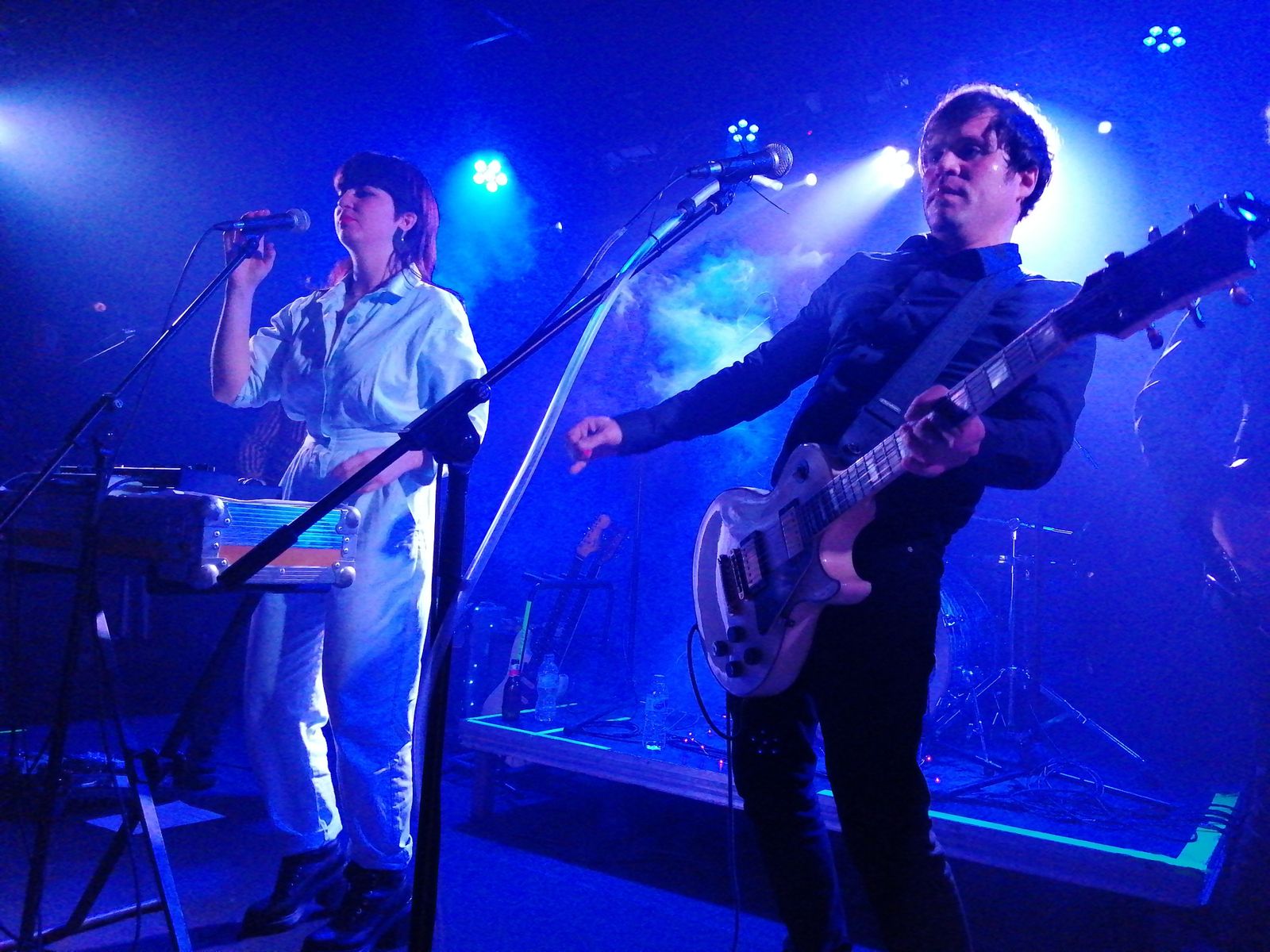 Pilar G. Angulo y Juano Azagra, voces solistas de All La Glory