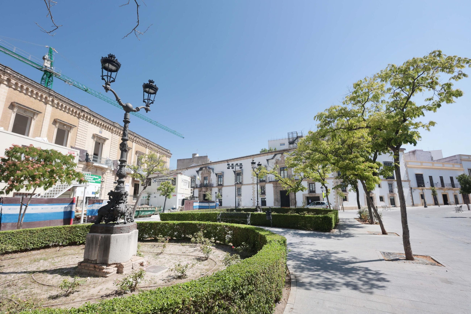 Zona en la que iría ubicado el monumento a la Inmaculada en la plaza del Arroyo. Zona en la que iría ubicado el monumento a la Inmaculada en la plaza del Arroyo.