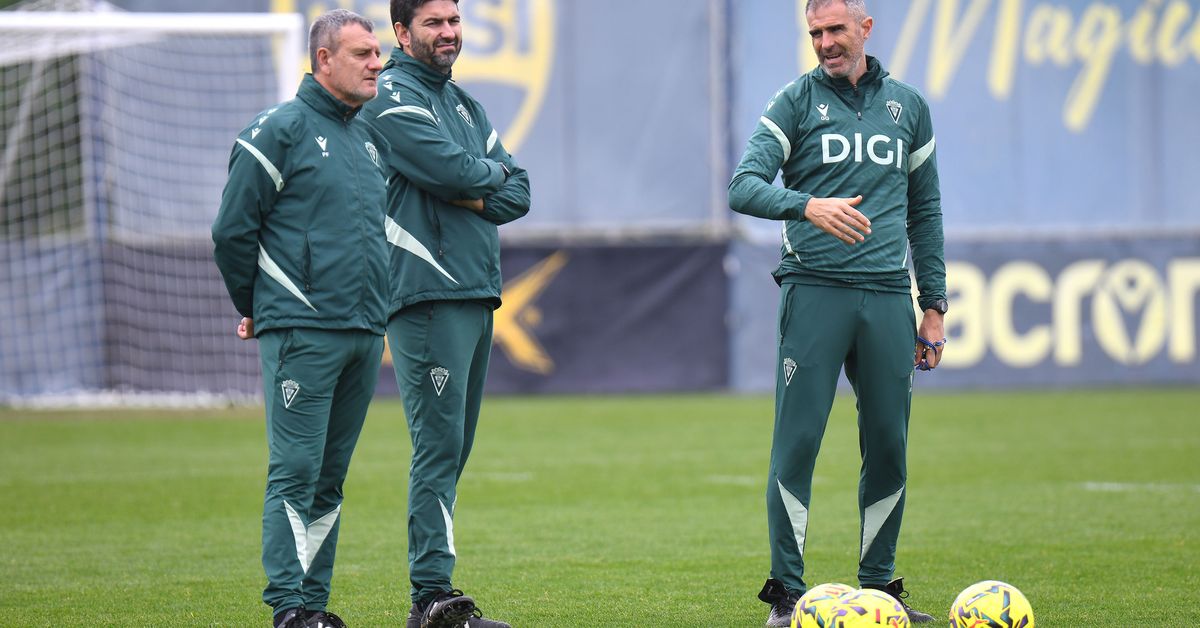Por qué el técnico del Cádiz CF ensalza al próximo rival