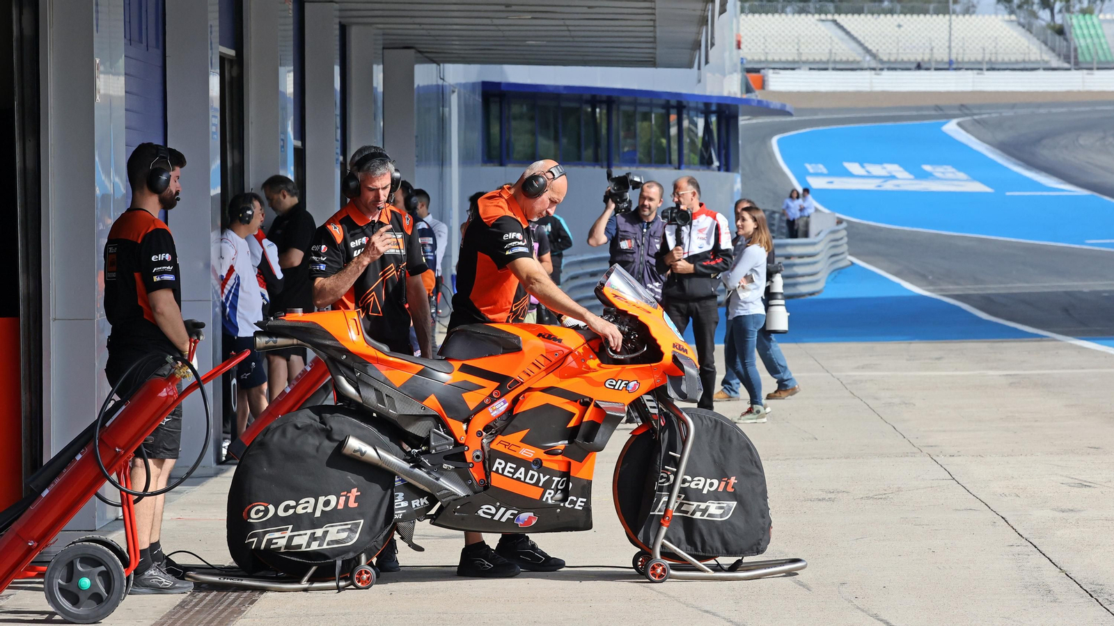 MotoGP rueda en Jerez tras el GP de España