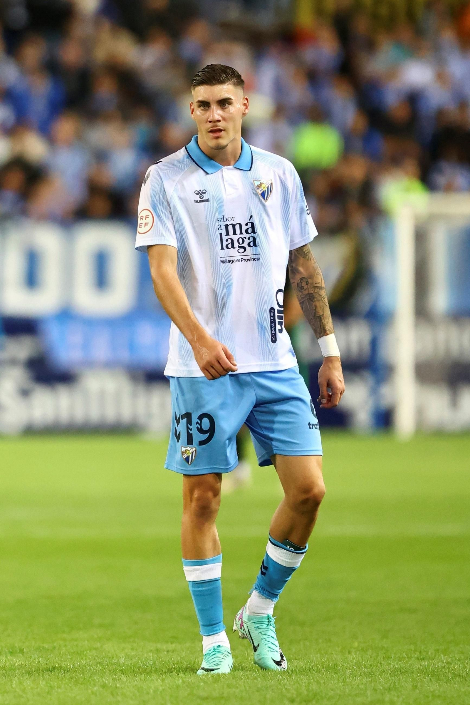 Roberto, su paso por el Málaga CF en fotos