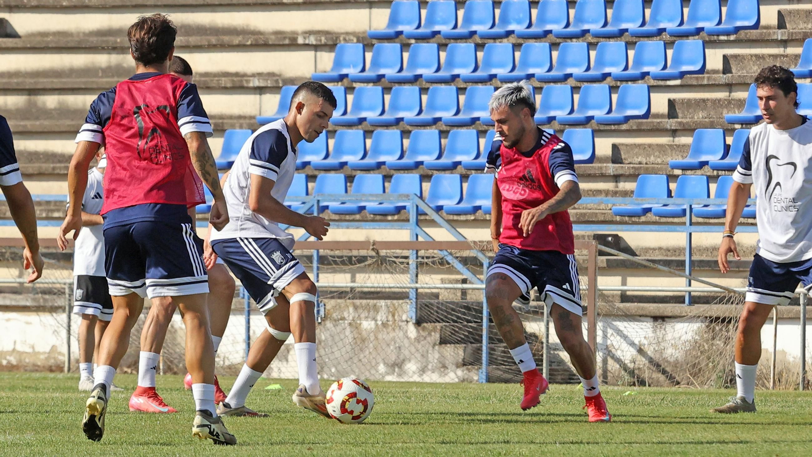 Primer entrenamiento del Xerez CD en el Pedro Garrido de Jerez
