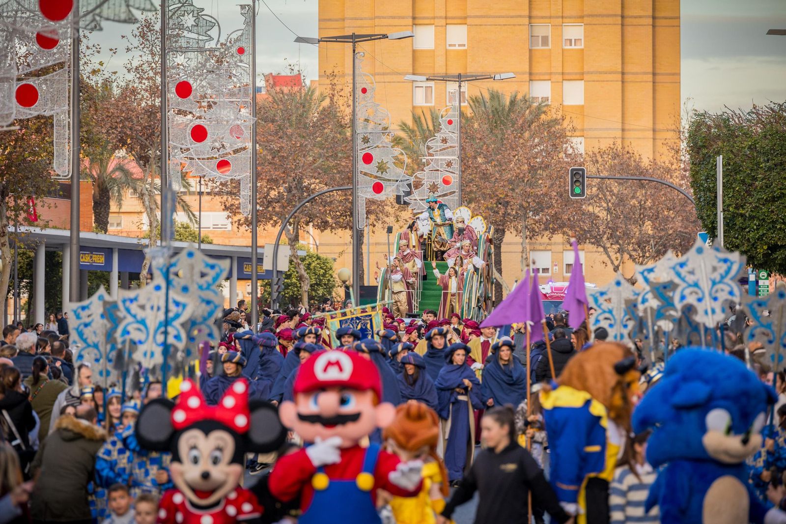 La Cabalgata del Heraldo de San Fernando, en imágenes