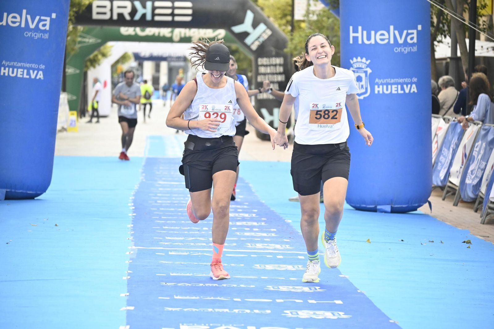 Imágenes de la Carrera 21K en Huelva