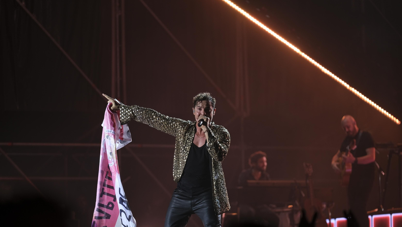 David Bisbal arrasa en su concierto de Roquetas de Mar