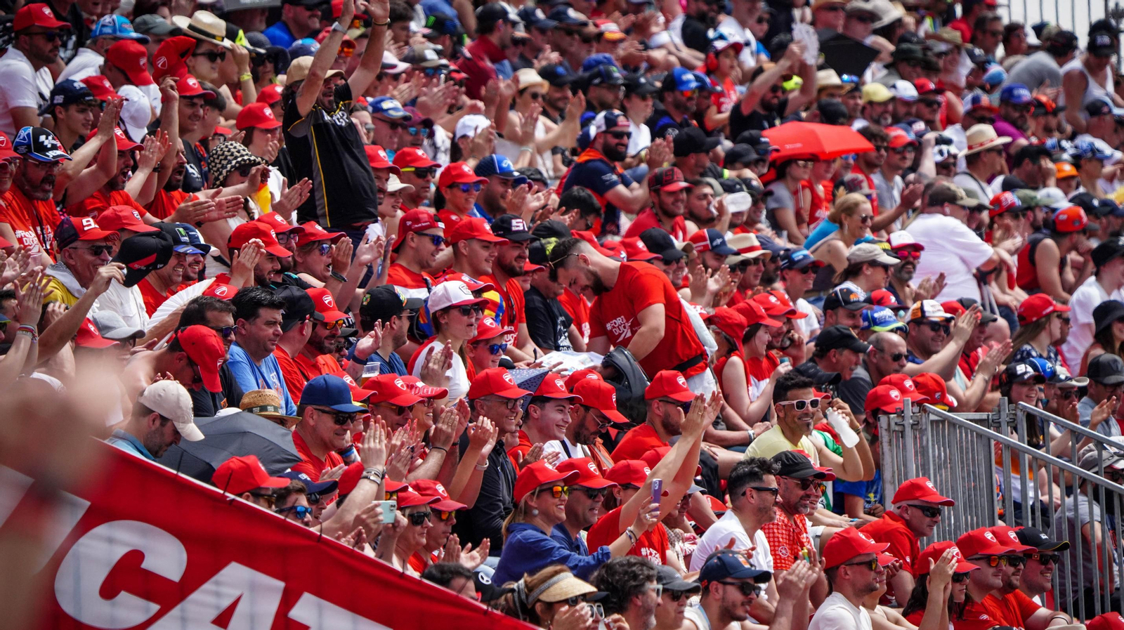 Búscate en las carreras del Gran Premio de España de MotoGP en Jerez Búscate en las carreras del Gran Premio de España de MotoGP en Jerez