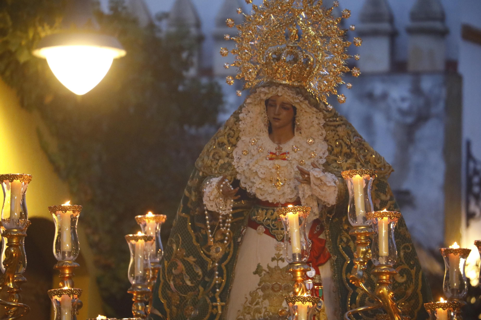 El traslado de la Virgen de la Esperanza de Córdoba a Santa Marina, en imágenes