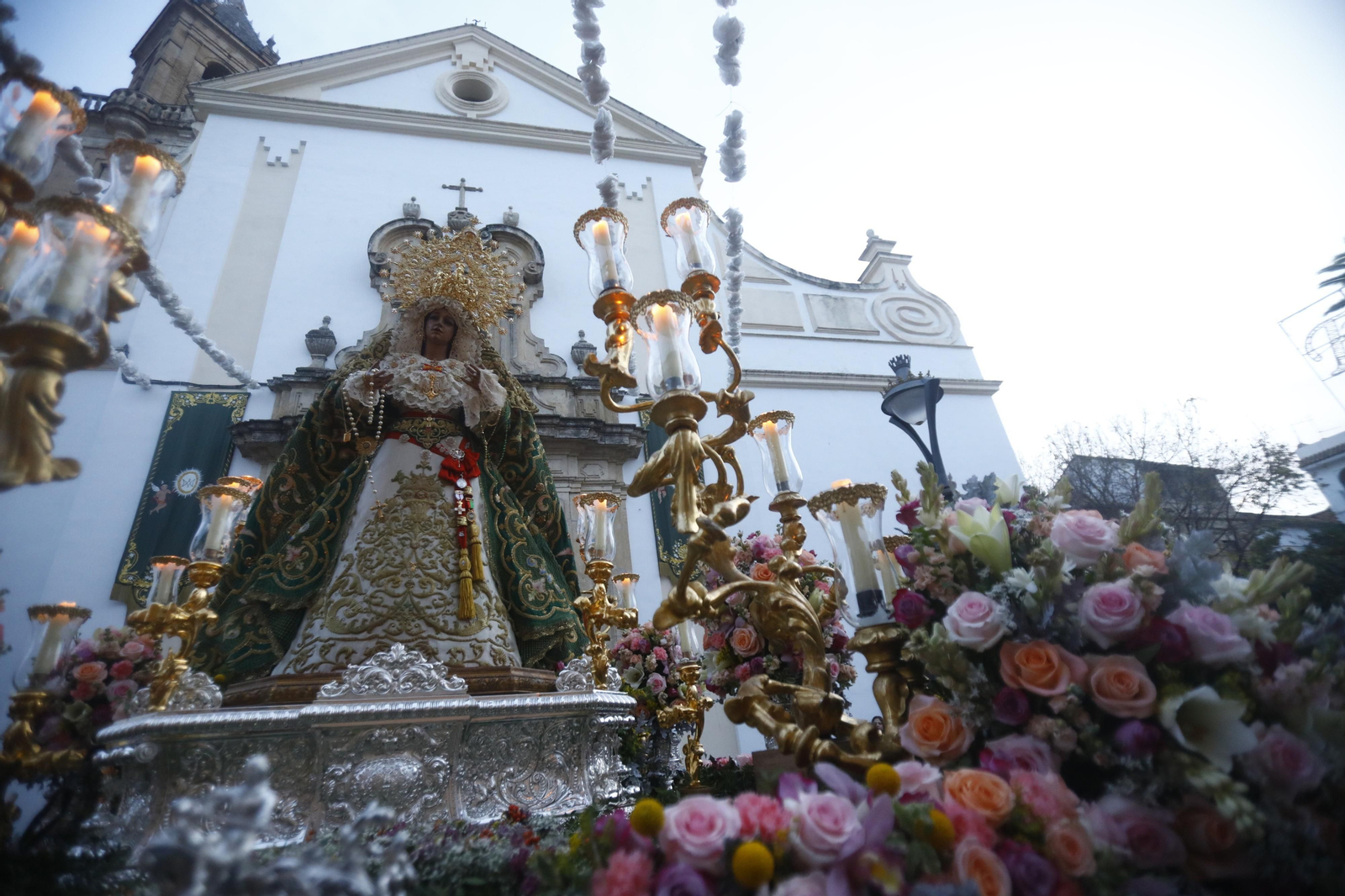 El traslado de la Virgen de la Esperanza de Córdoba a Santa Marina, en imágenes