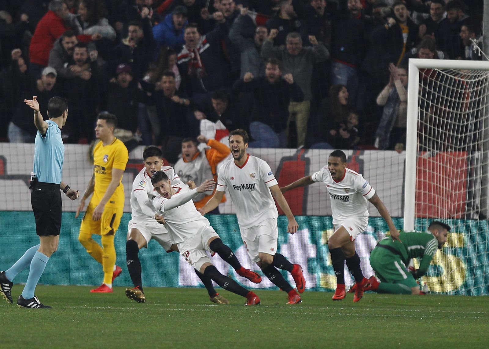 El Sevilla FC-Atlético de Madrid de Copa, en imágenes