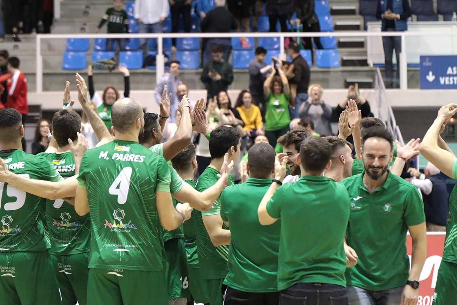 Unicaja recibe a Vecindario en la despedida con su afición en este 2018