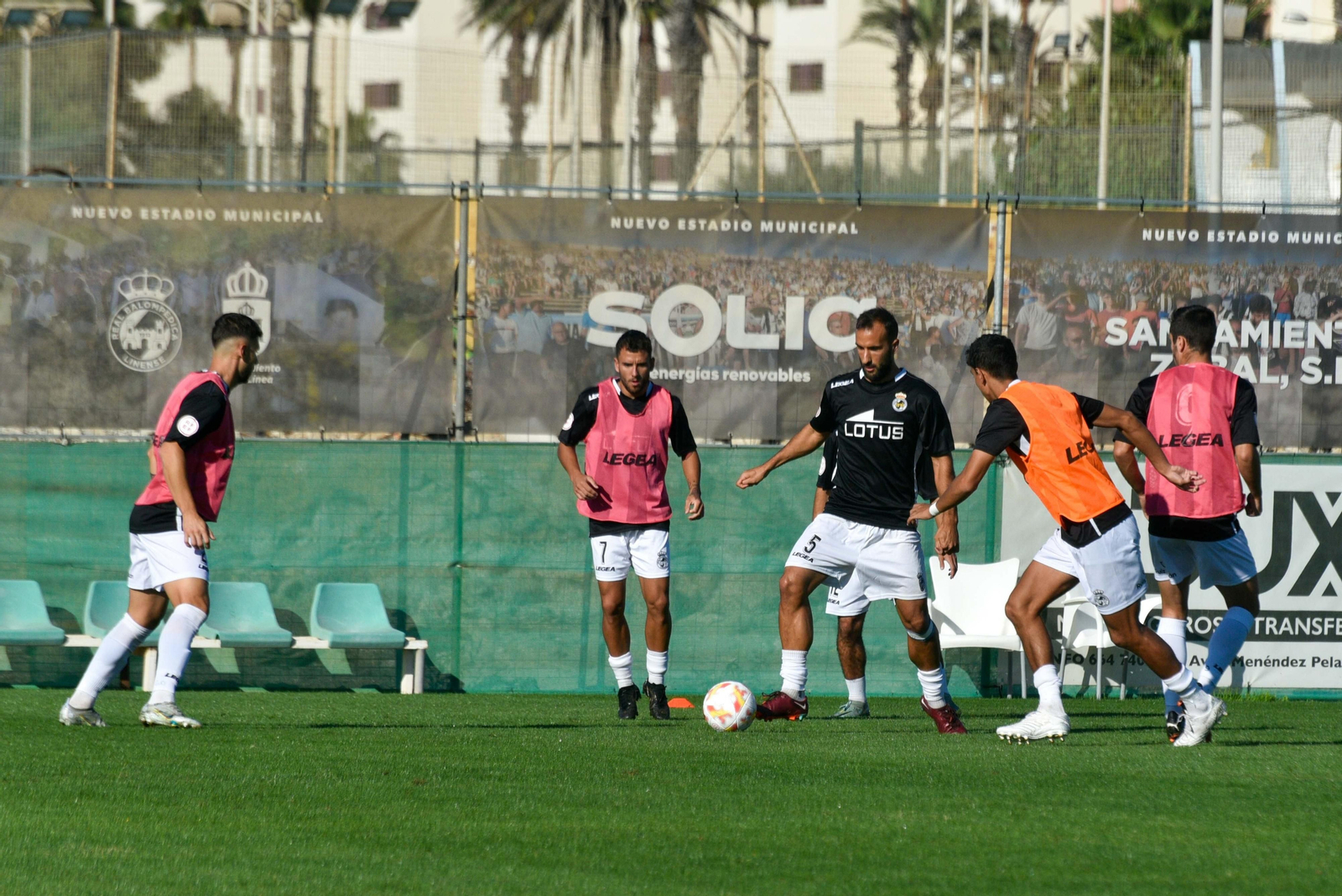 El partidillo de entrenamiento de la Balona, en imágenes