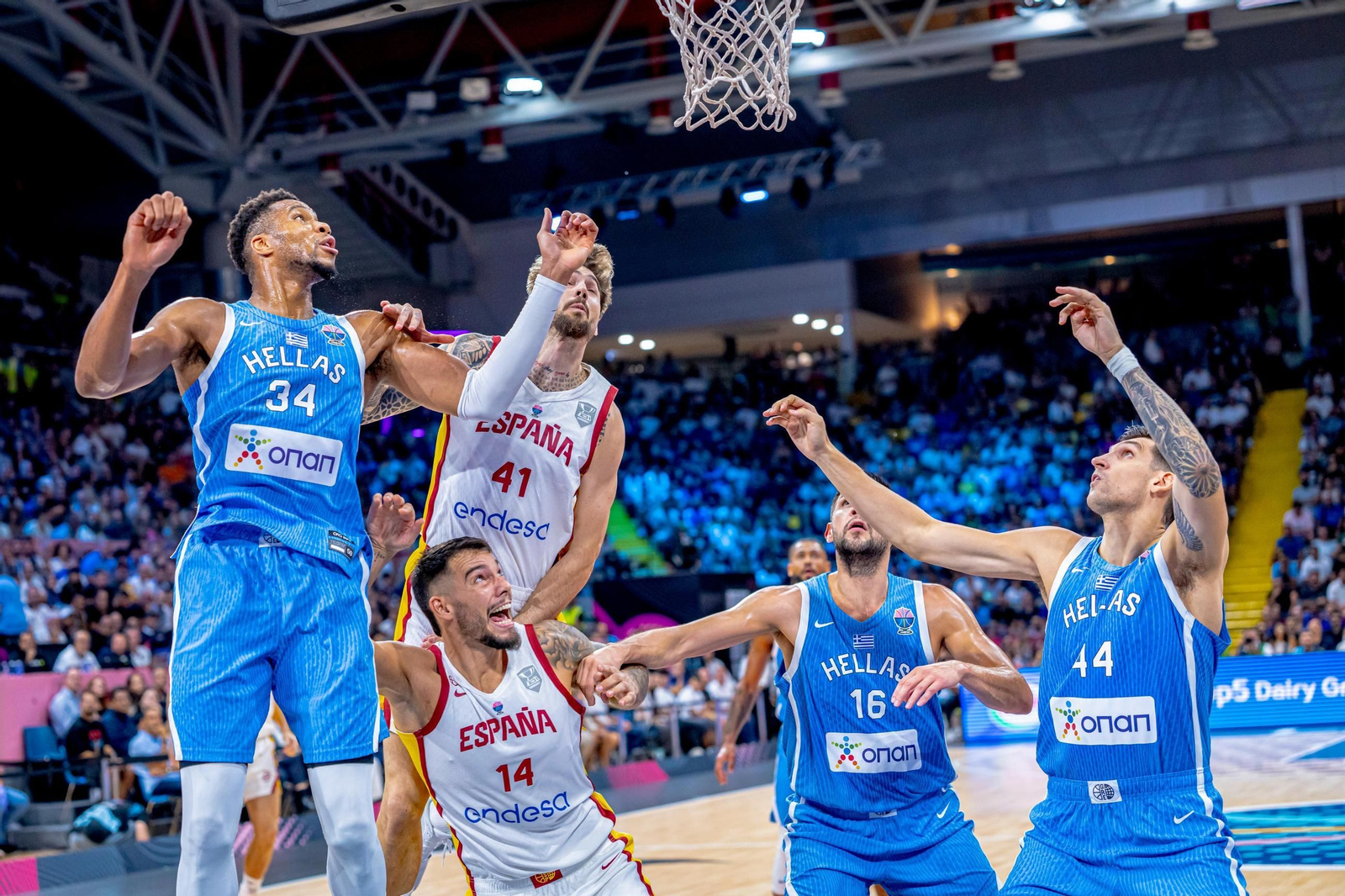 Las fotos del España - Grecia de baloncesto en el adiós de Scariolo