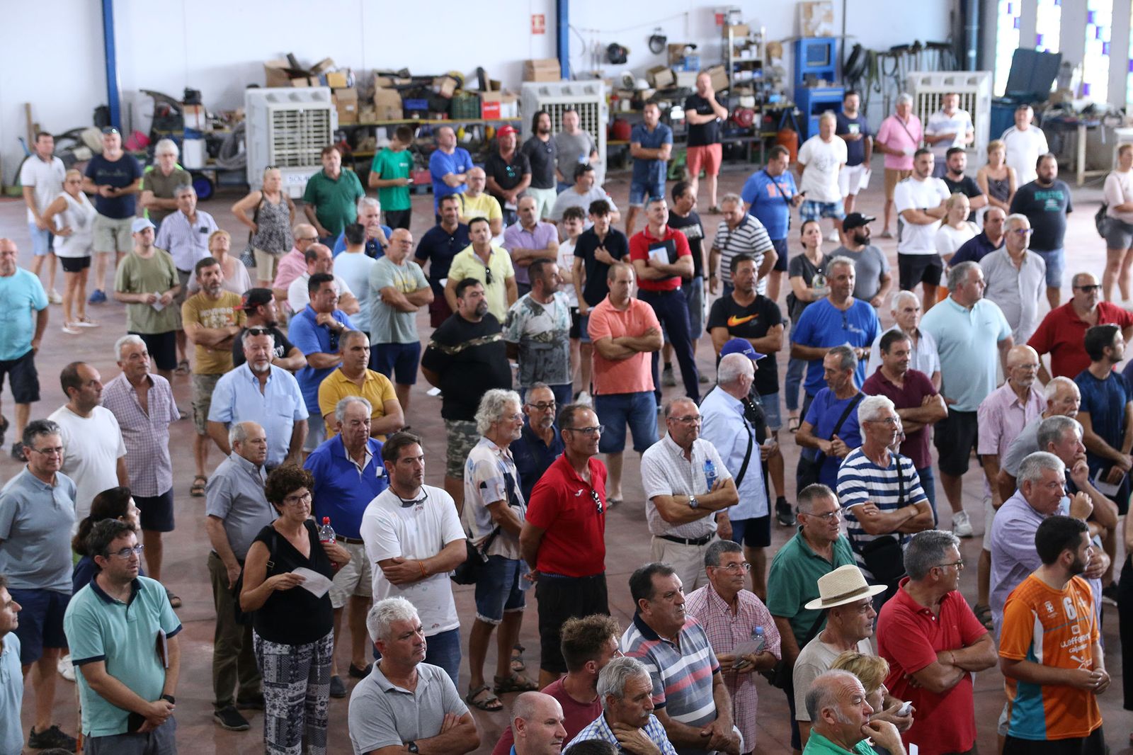 La Mesa del Agua se concentra contra la rebaja en el suministro de agua desde la desaladora de Carboneras