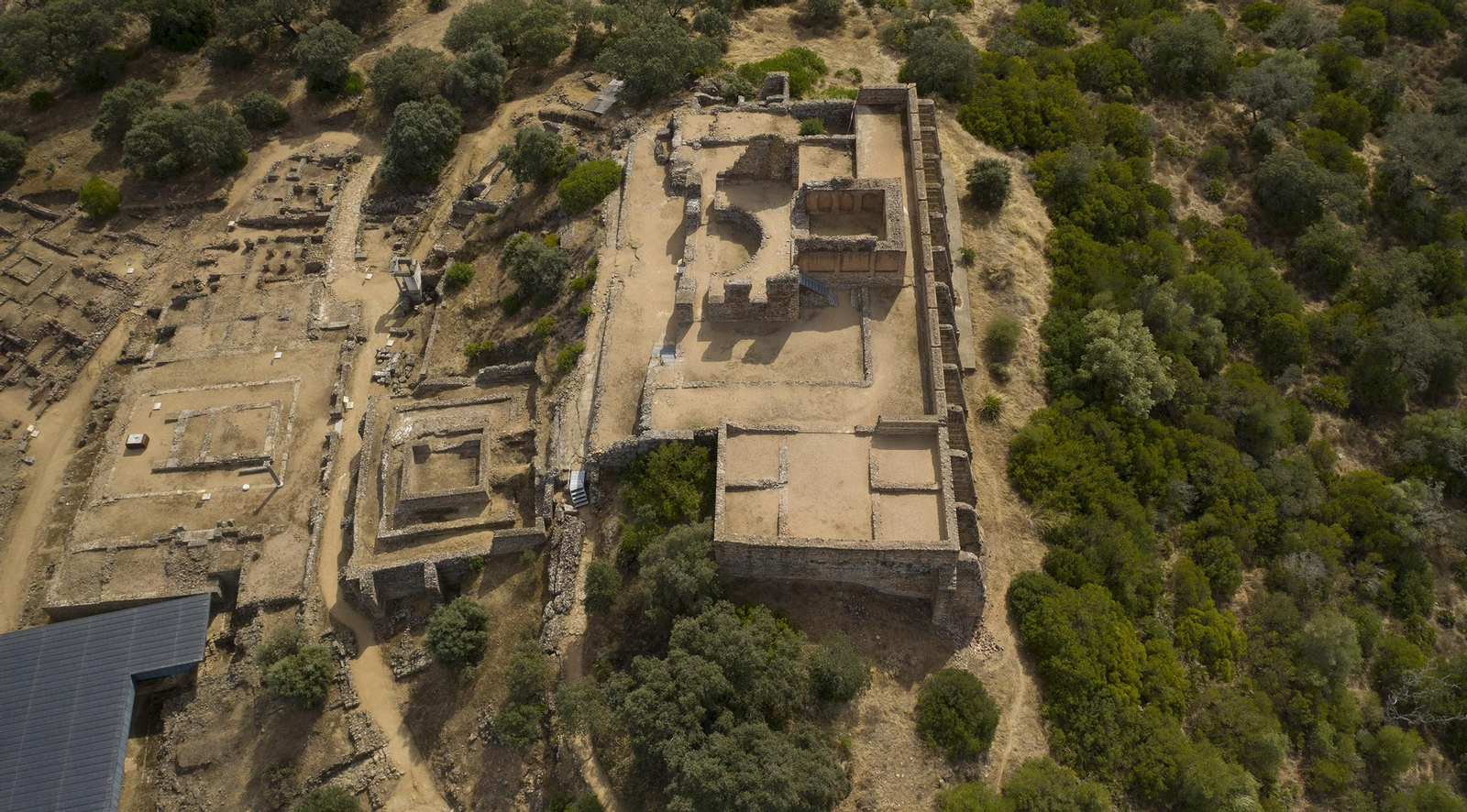 Las espectaculares fotos del yacimiento romano de Munigua