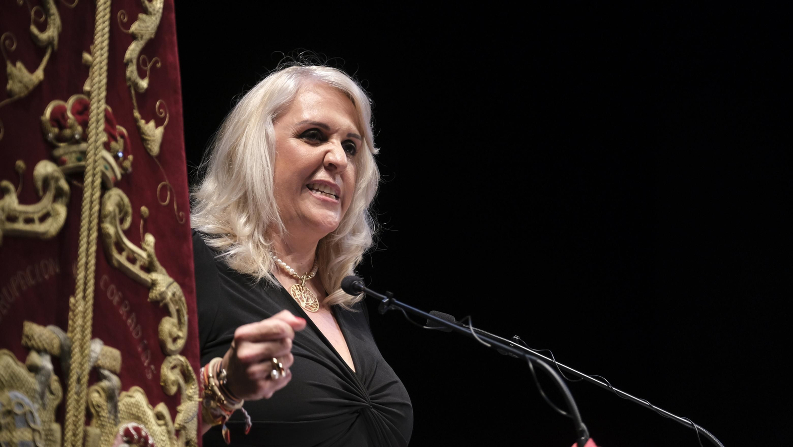 Raquel Criado pregona la Semana Santa Almería 2024, en imágenes