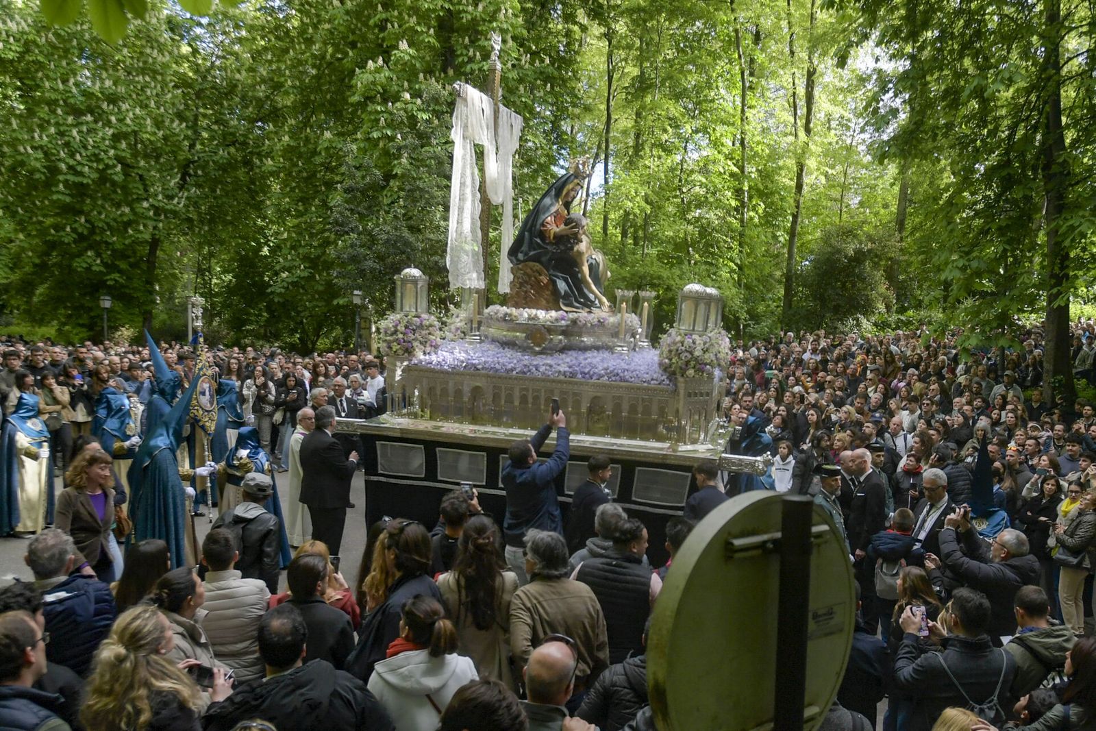 Las mejores imágenes del Sábado Santo de Granada