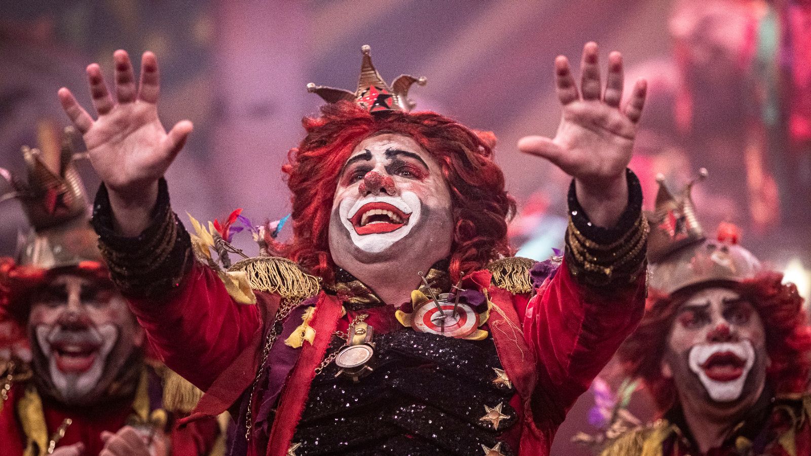 Búscate entre las mejores imágenes de la primera sesión de semifinales del COAC 2025