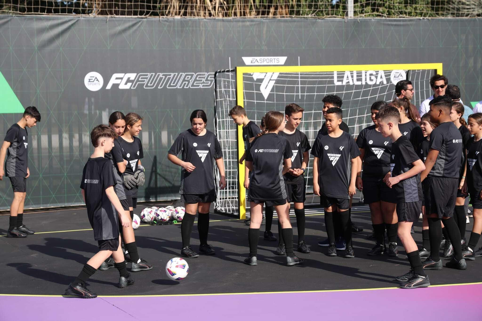 EA Sports y LaLiga lanzan una pista futurista en La Luz