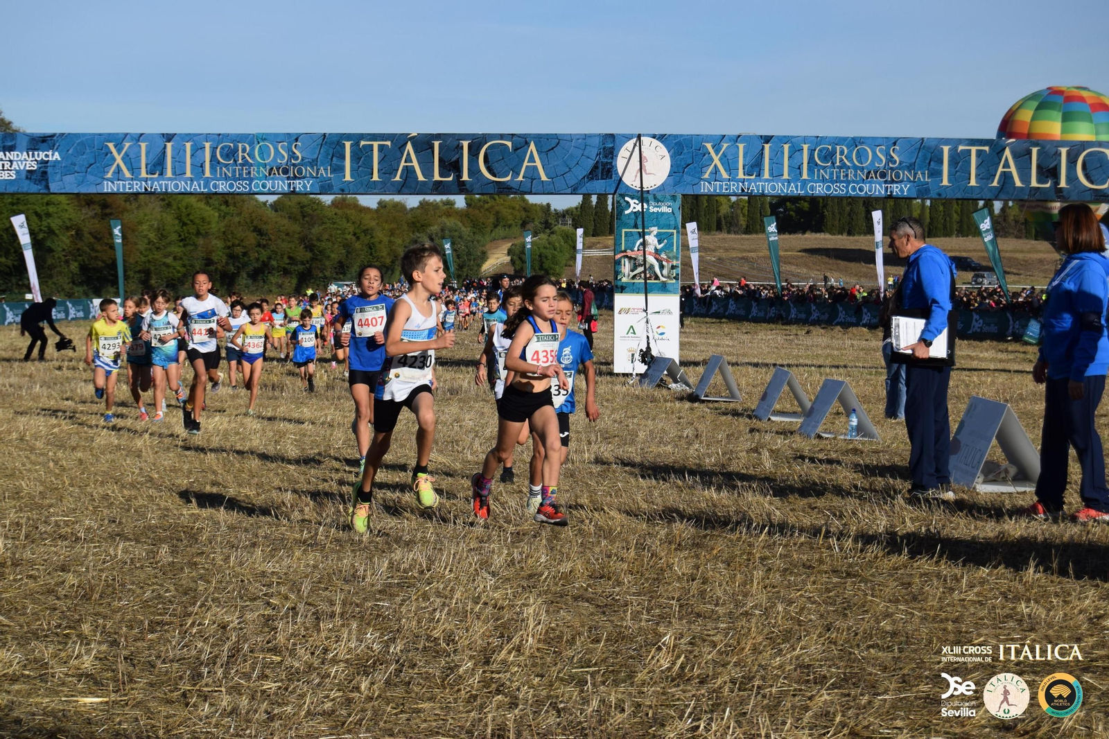 Búscate en las fotos del Cross de Itálica 2025 | 9