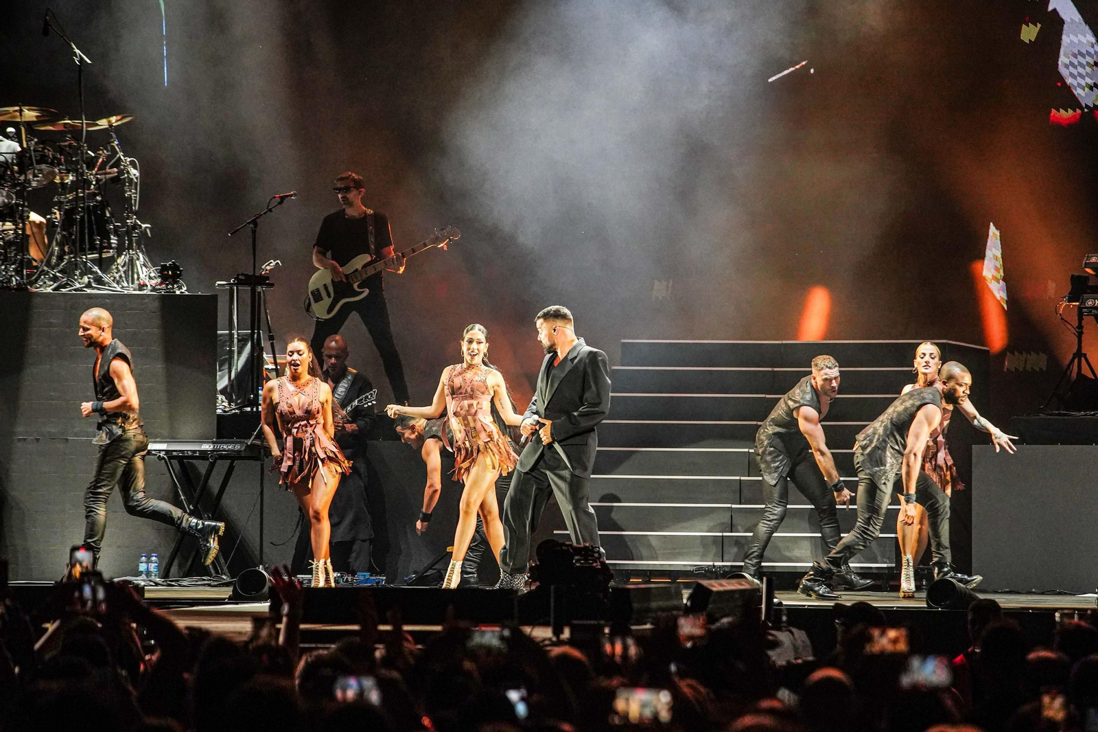 Ricky Martin hace vibrar a su público en la Plaza de Toros