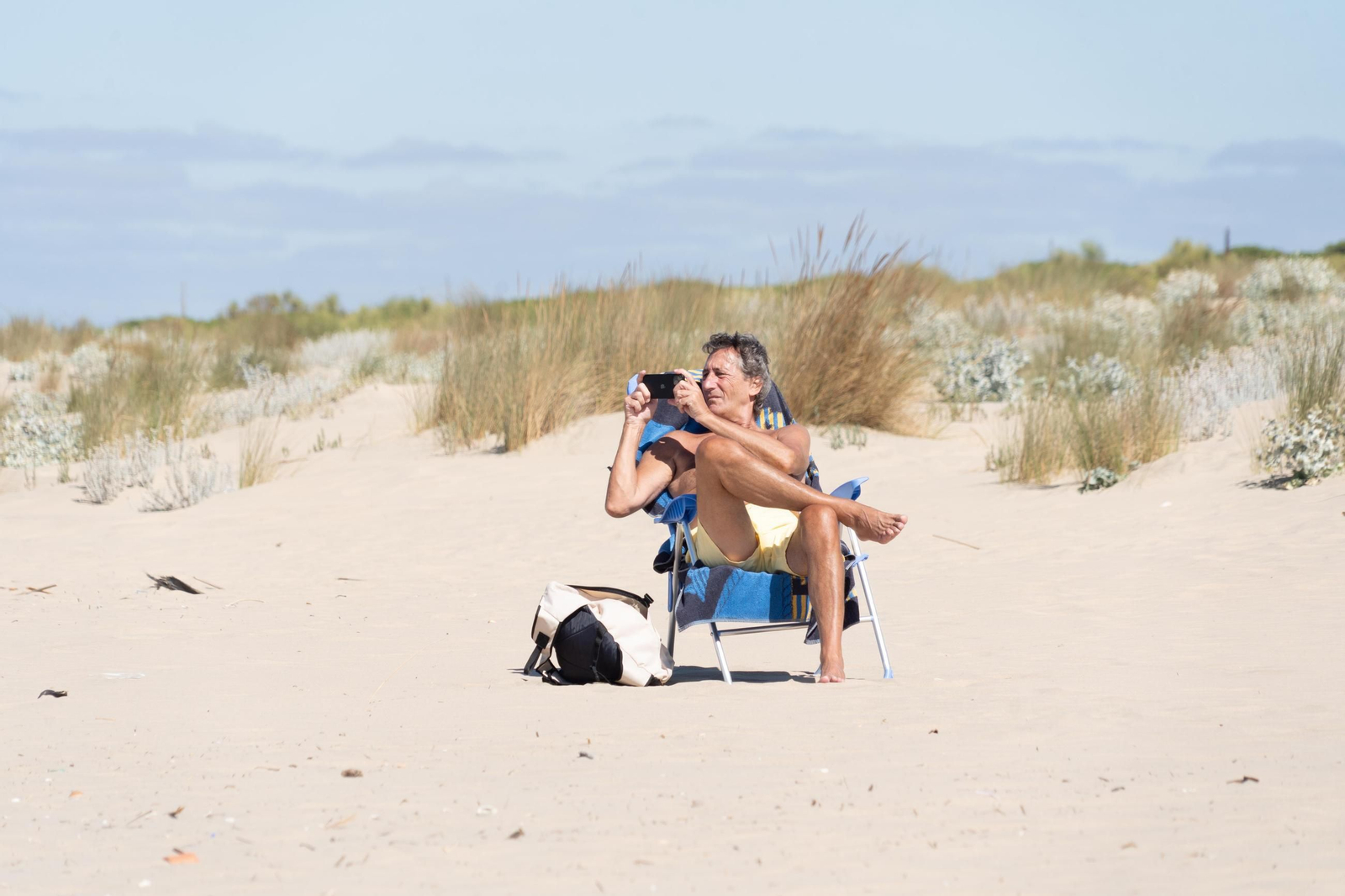 La Playa de la Bota este domingo, soleada, viva&nbsp;y&nbsp;con&nbsp;brisa