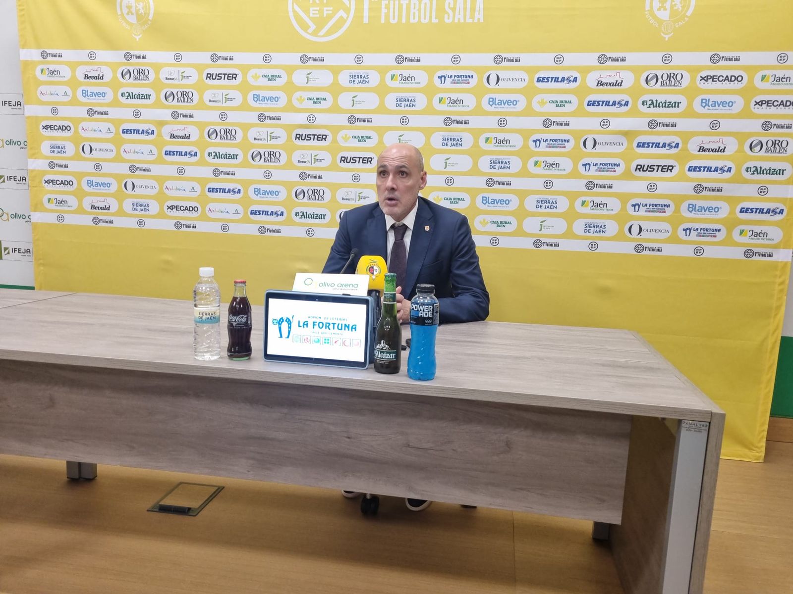 Javi Rodríguez, en la sala de prensa del Olivo Arena.
