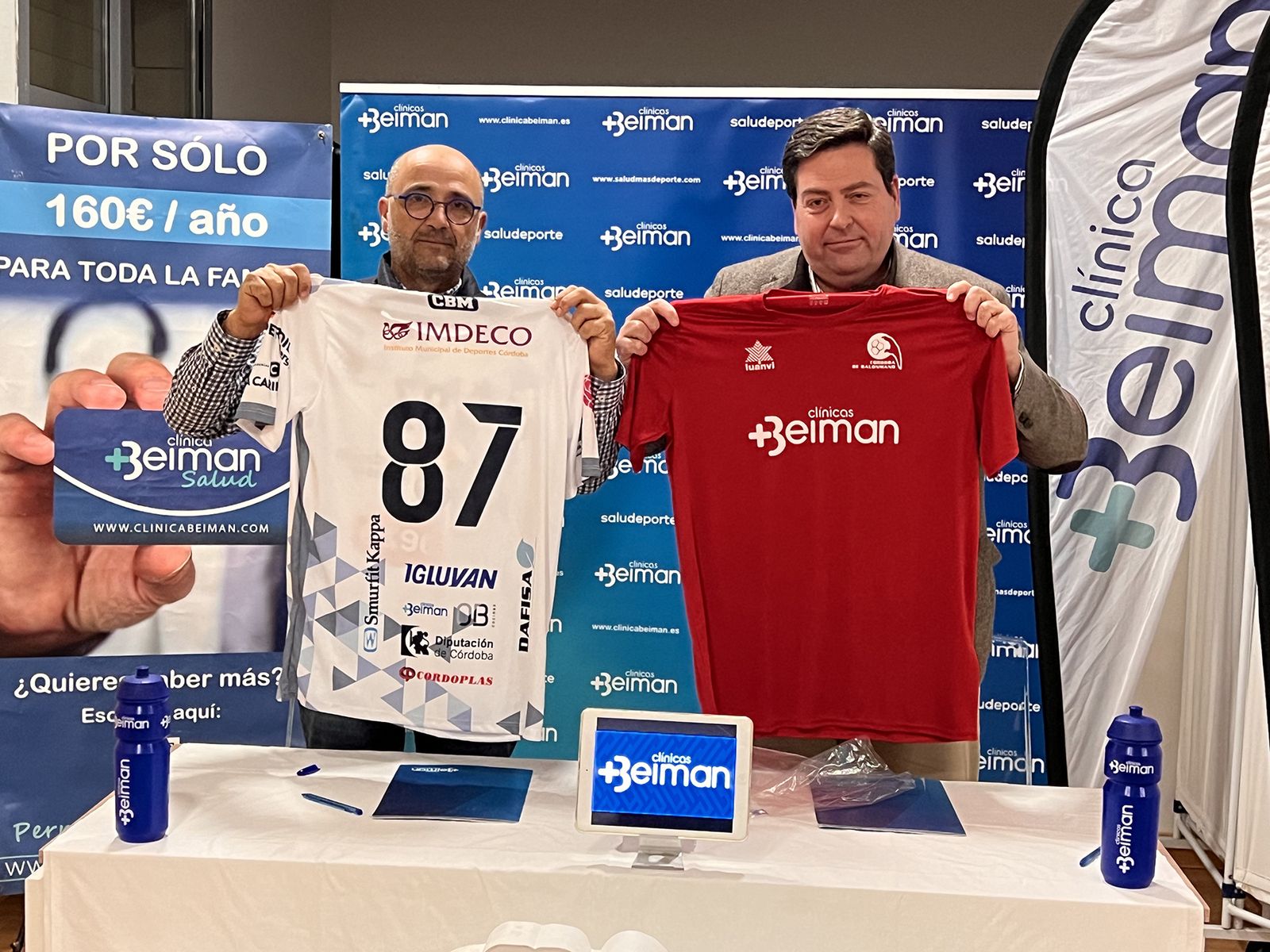 Clínicas Beiman firma cuatro acuerdos de patrocinio para impulsar el deporte base de Córdoba
