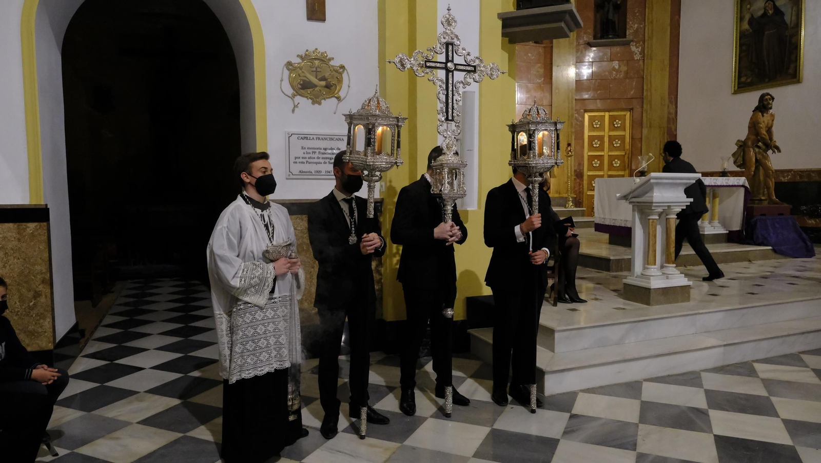 Imágenes del Via Crucis