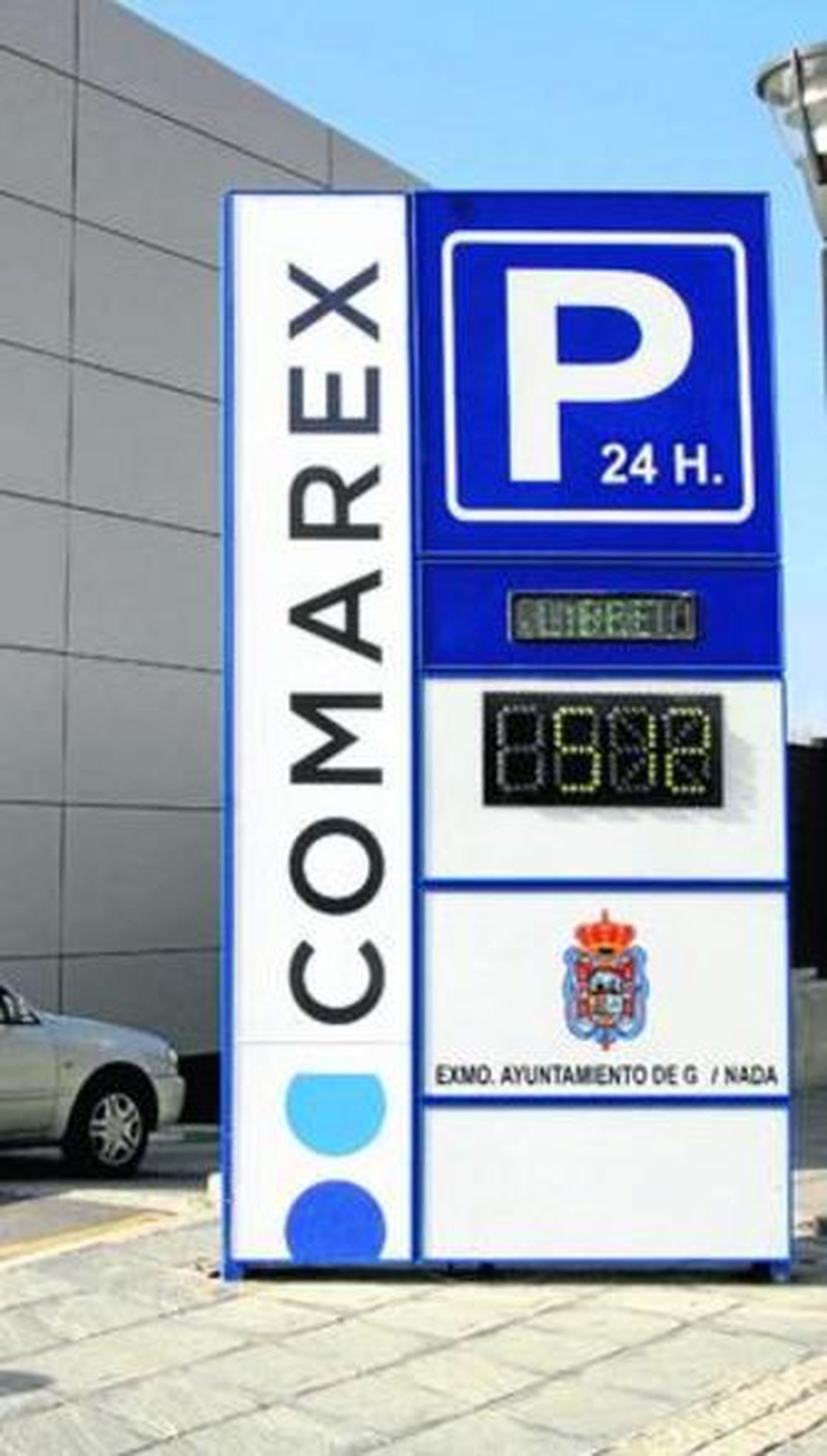 El aparcamiento de Neptuno es una concesión pública.