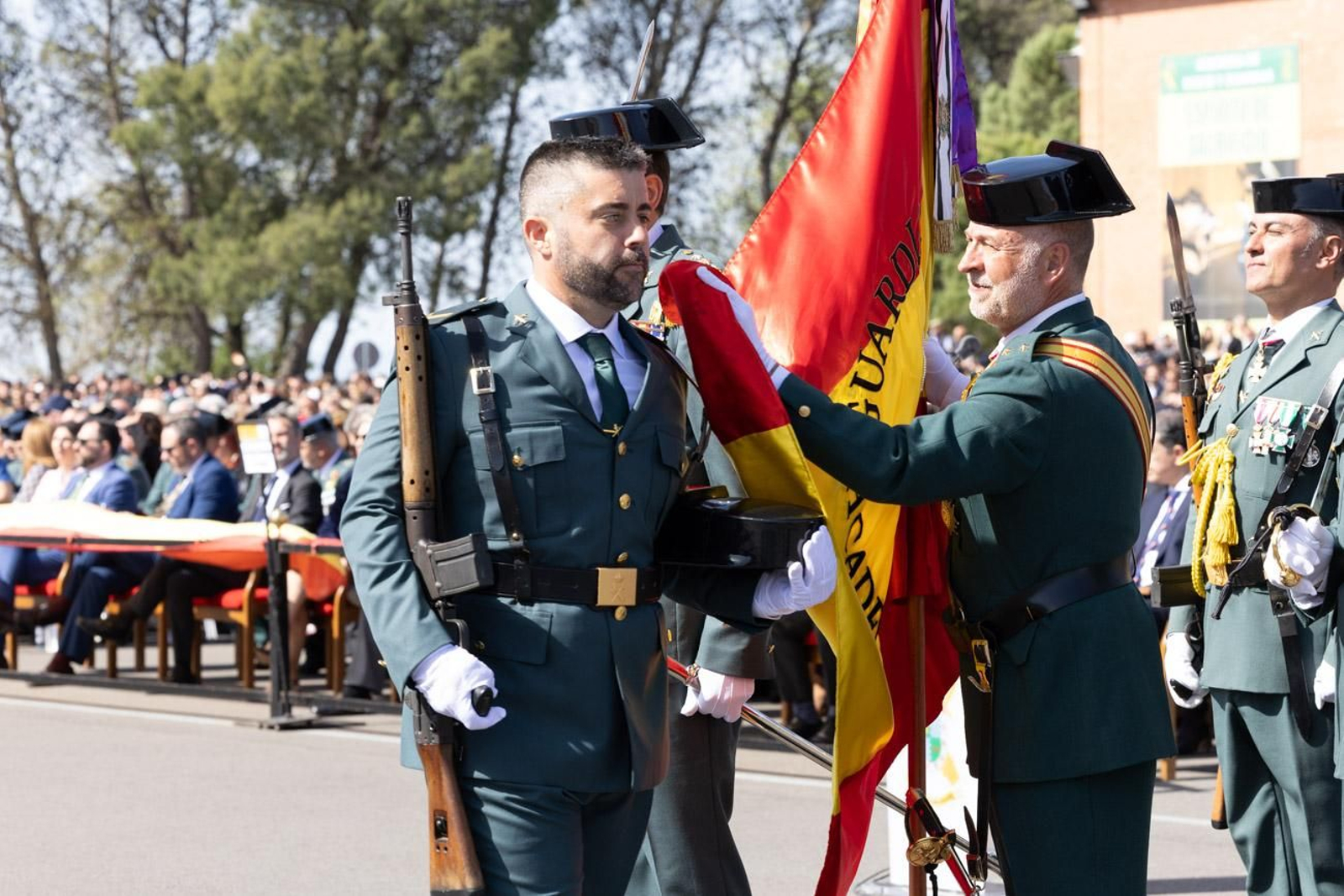Jura de bandera de la 130ª promoción de guardias civiles de la Academia de Baeza