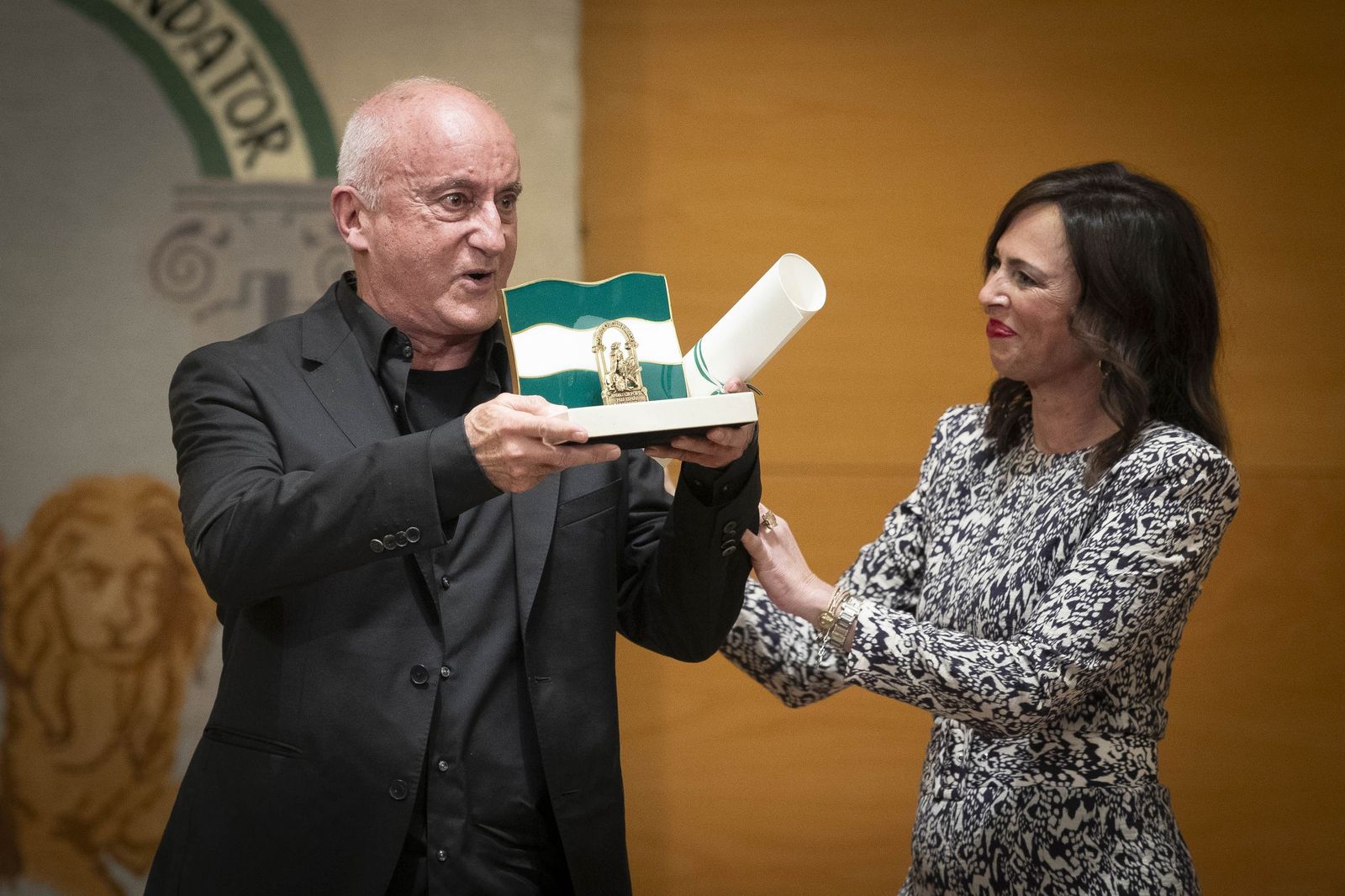 Así ha sido el acto de las banderas de Andalucía celebrado en Granada