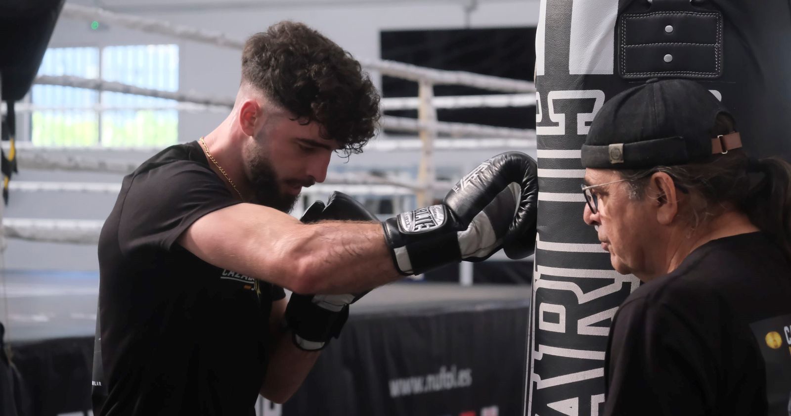 José Luis Navarro Jr., junto a Ricardo Sánchez Atocha, en un entrenamiento.