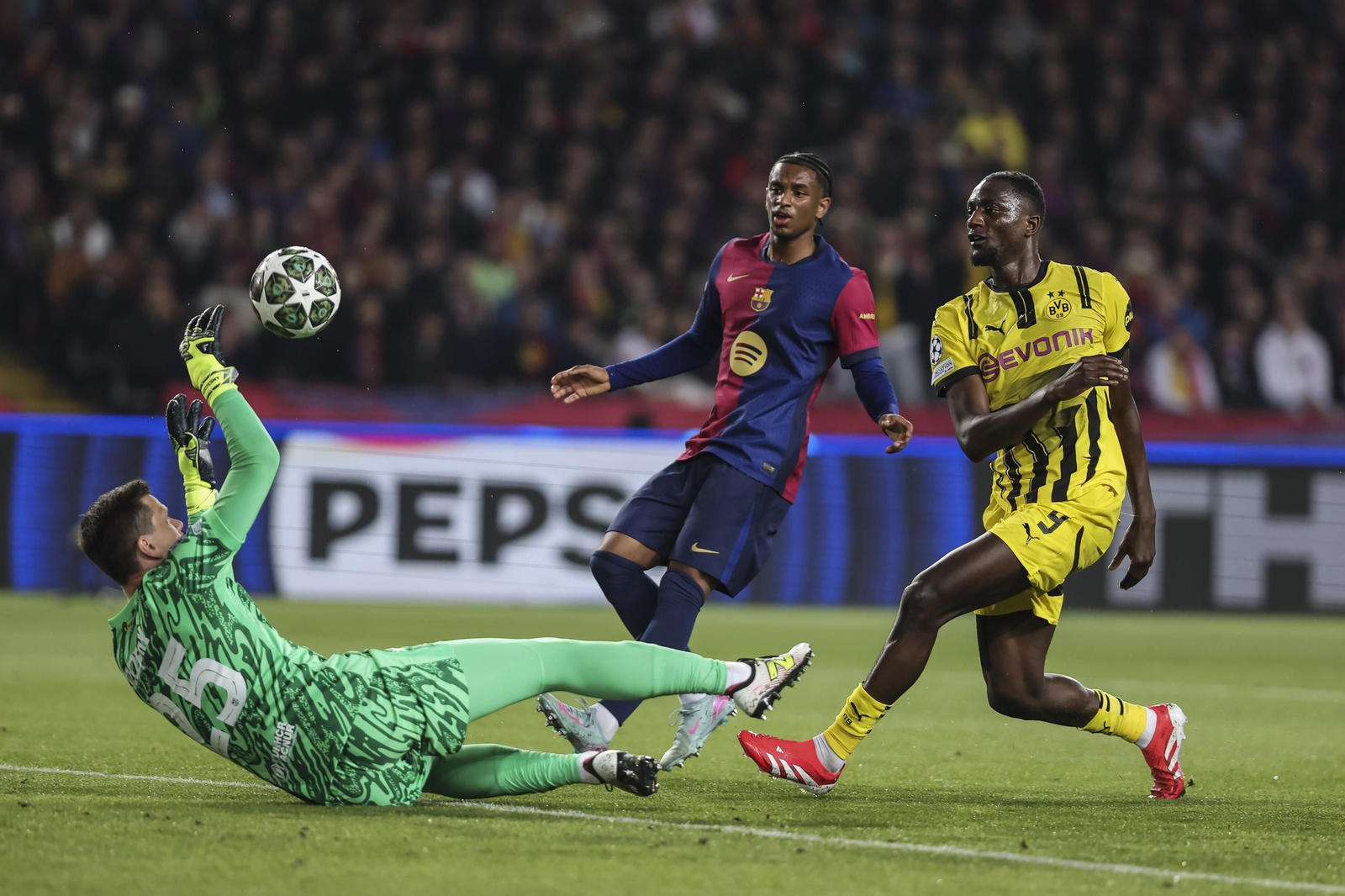 Las mejores fotos del Barcelona - Borussia Dortmund