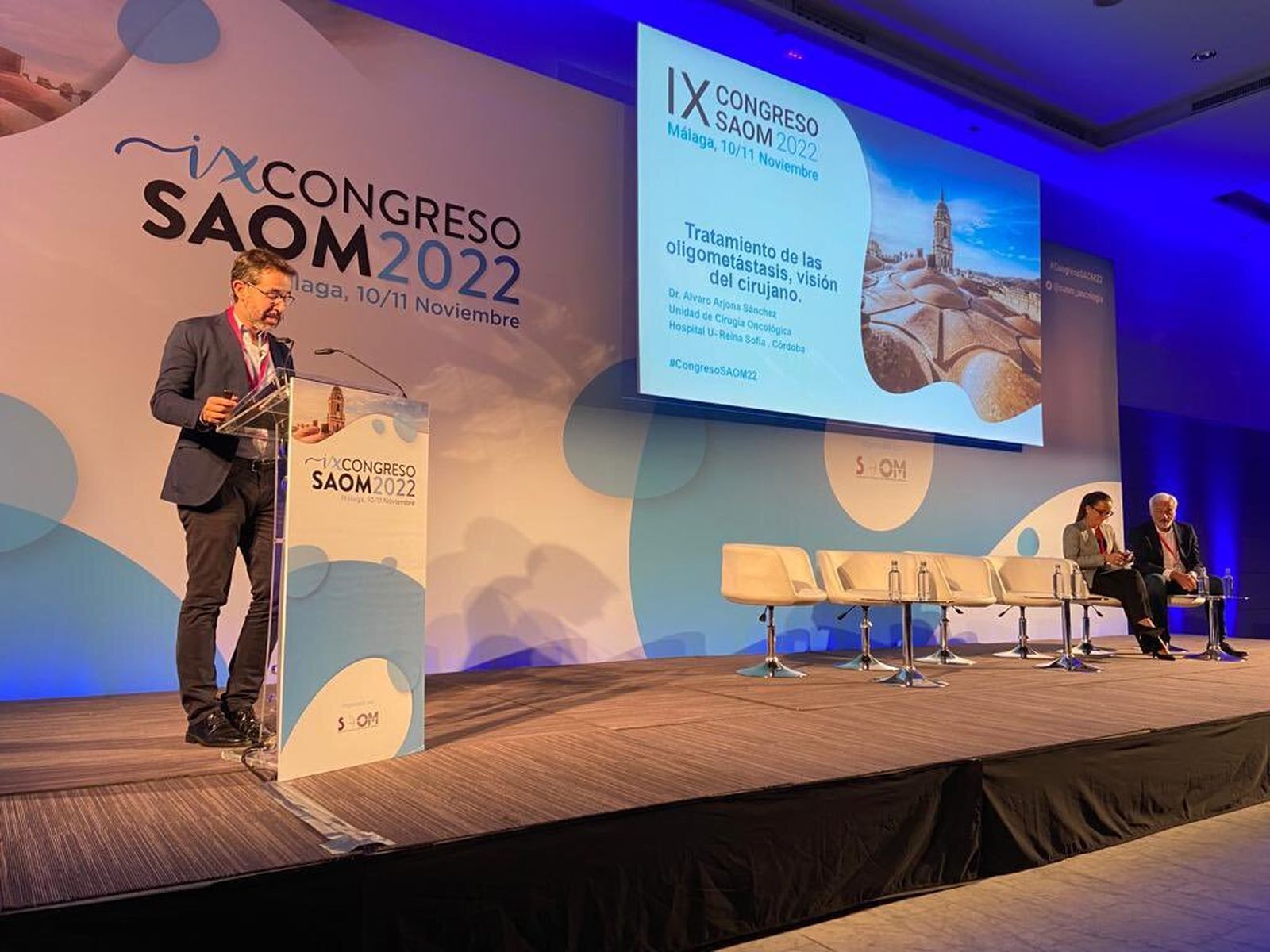 El doctor Álvaro Arjona, en una conferencia en el IX Congreso de la SAOM.