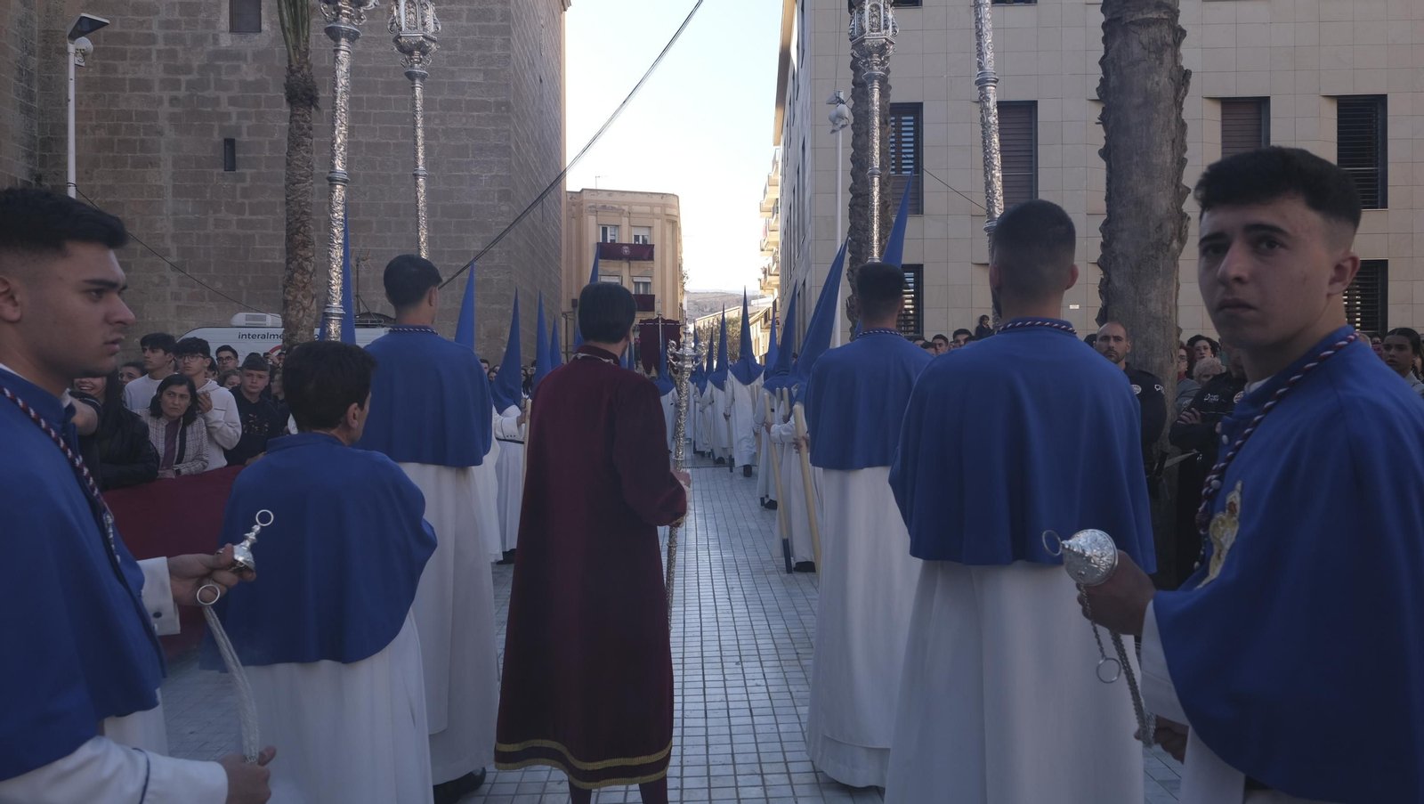 La procesión de Prendimiento en Almería, en imágenes