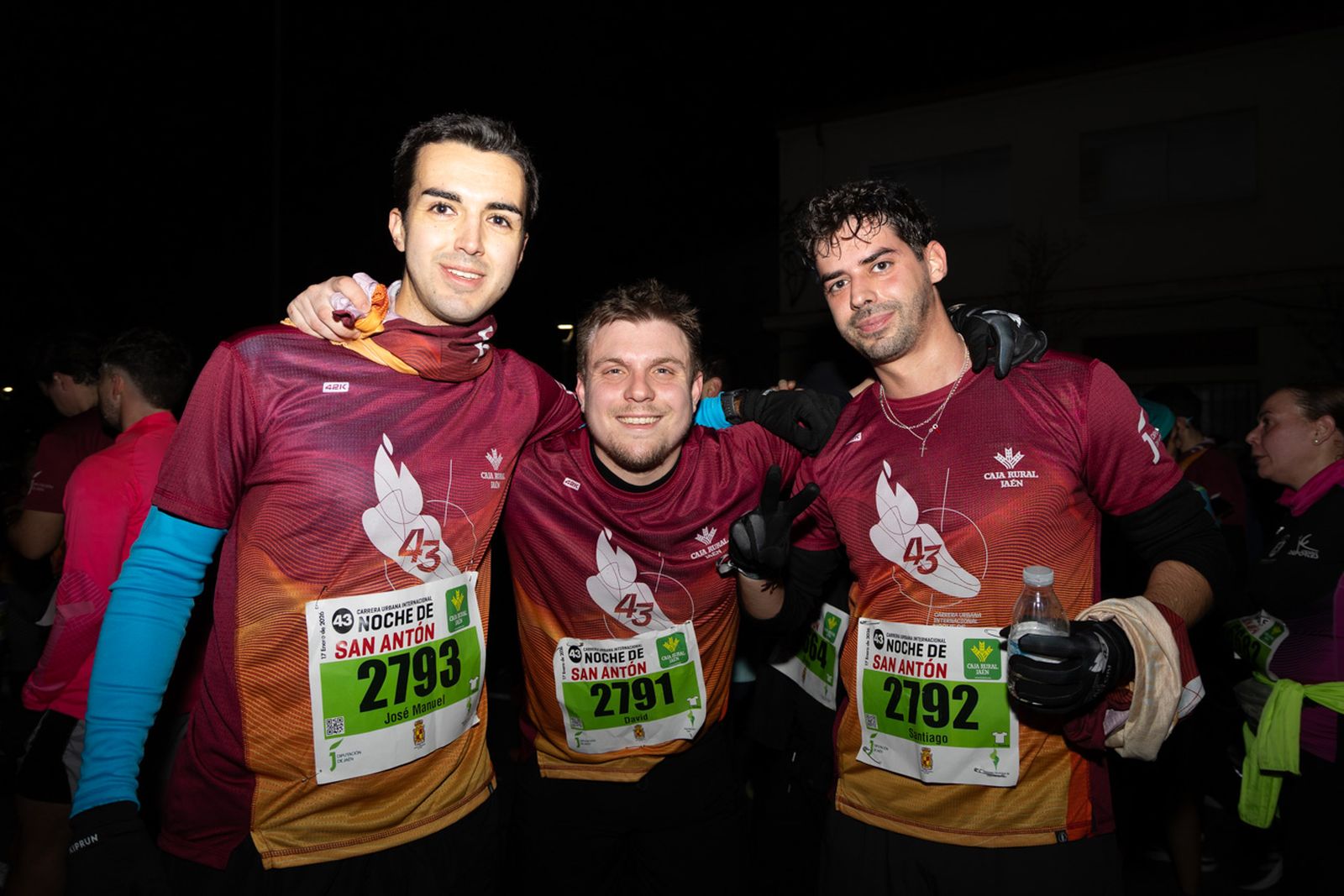 En imágenes: búscate en tu llegada a meta de la Carrera de San Antón 2026 (III)