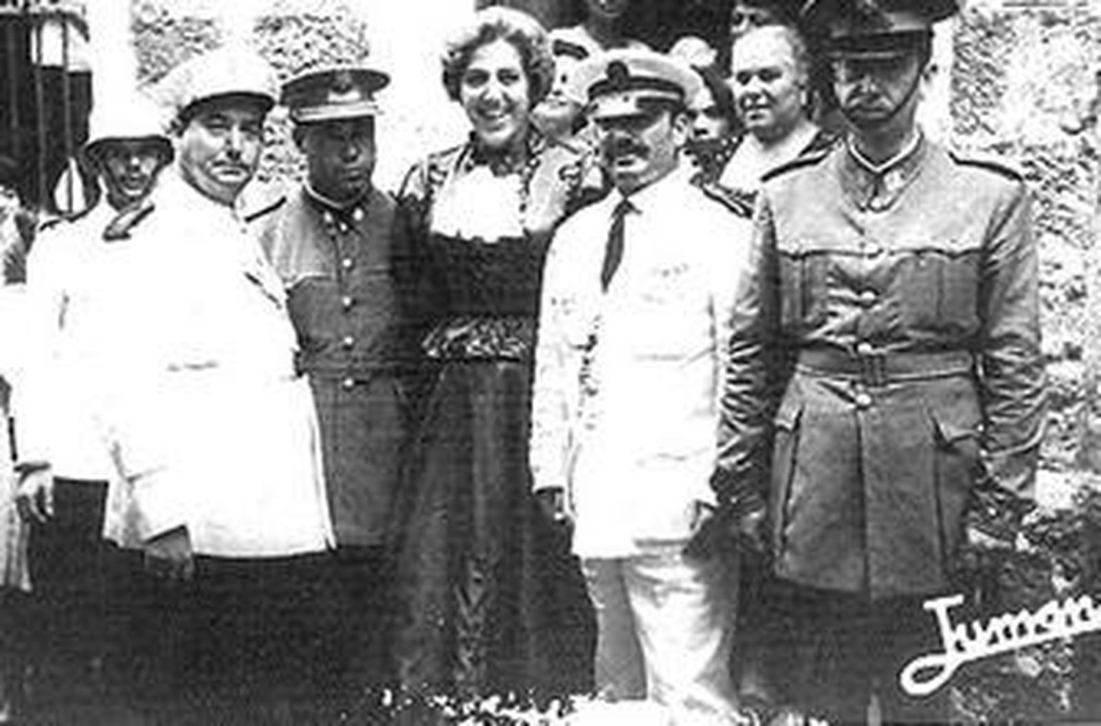 1961 Estreno en el Gran Teatro Falla de La viudita naviera