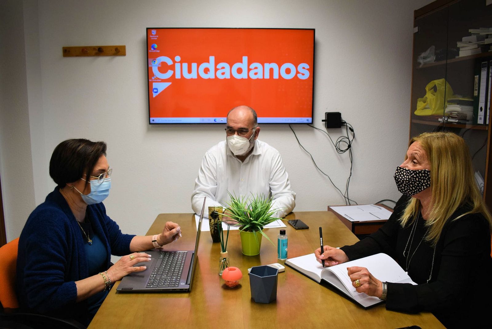 Ciudadanos solicita que  Albolote “proteja” a los autónomos frente a los “sablazos indiscriminados” de Sánchez