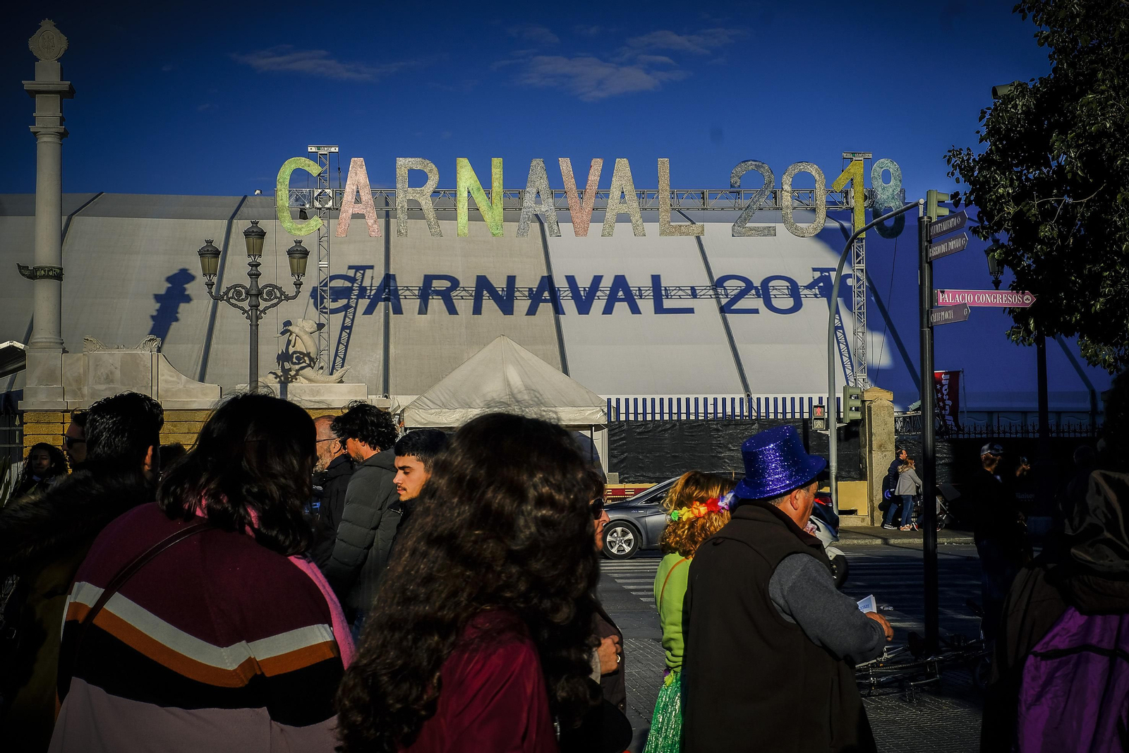 La carpa de carnaval de 2018, instalada en el muelle de Cádiz.