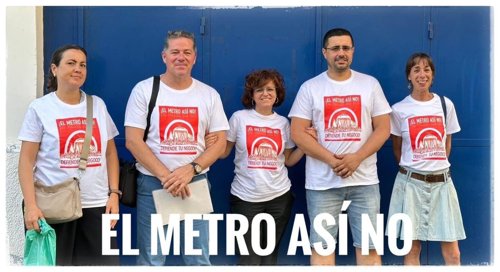 Comerciantes de la plataforma ¡El Metro así no!