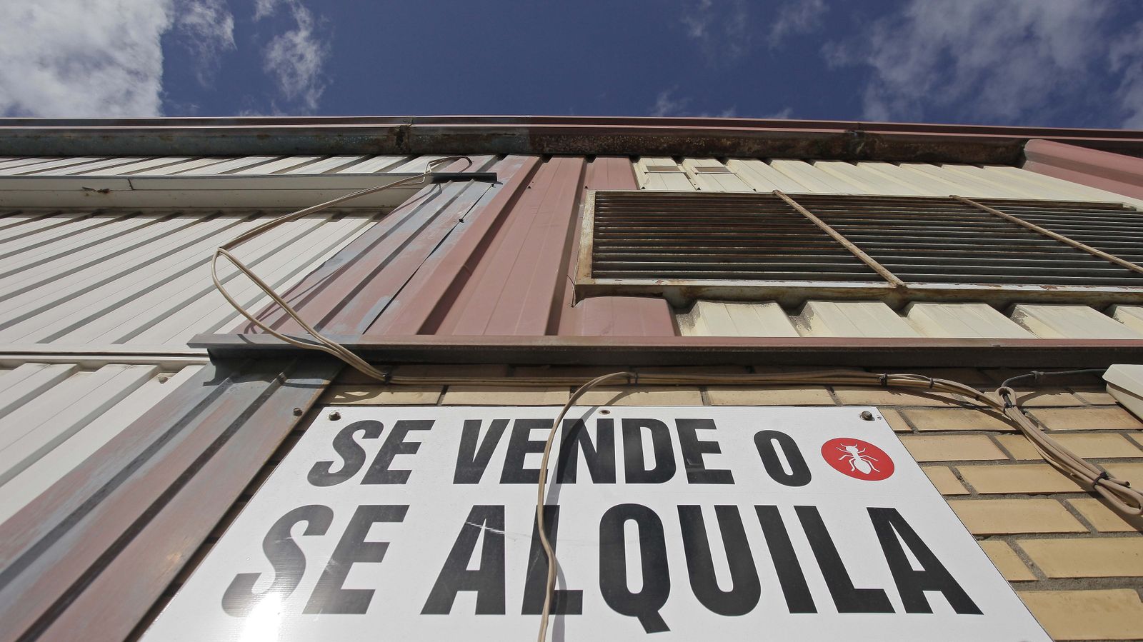 Crisis en Palmones y polígonos comerciales