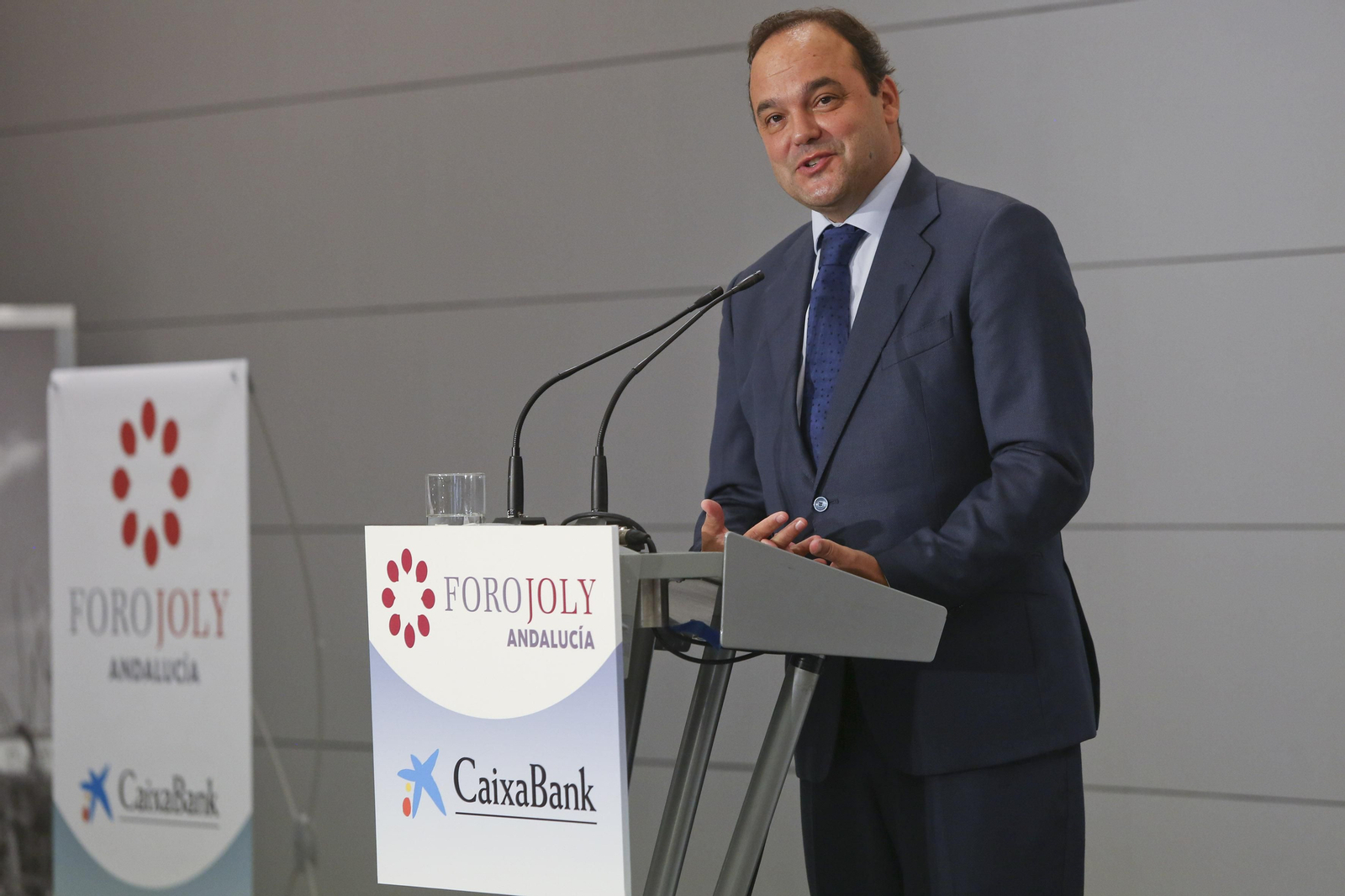 Fotos del Foro Joly con el economista José Carlos Díez