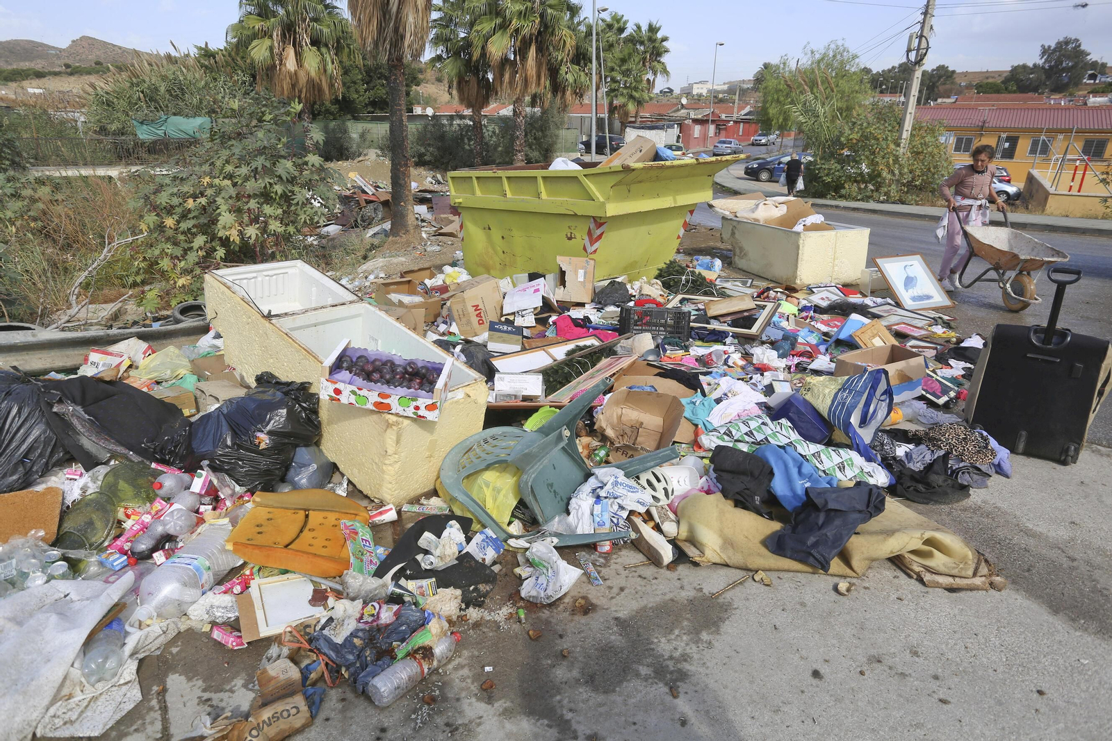 La barriada de Los Asperones y la pobreza 35 años después